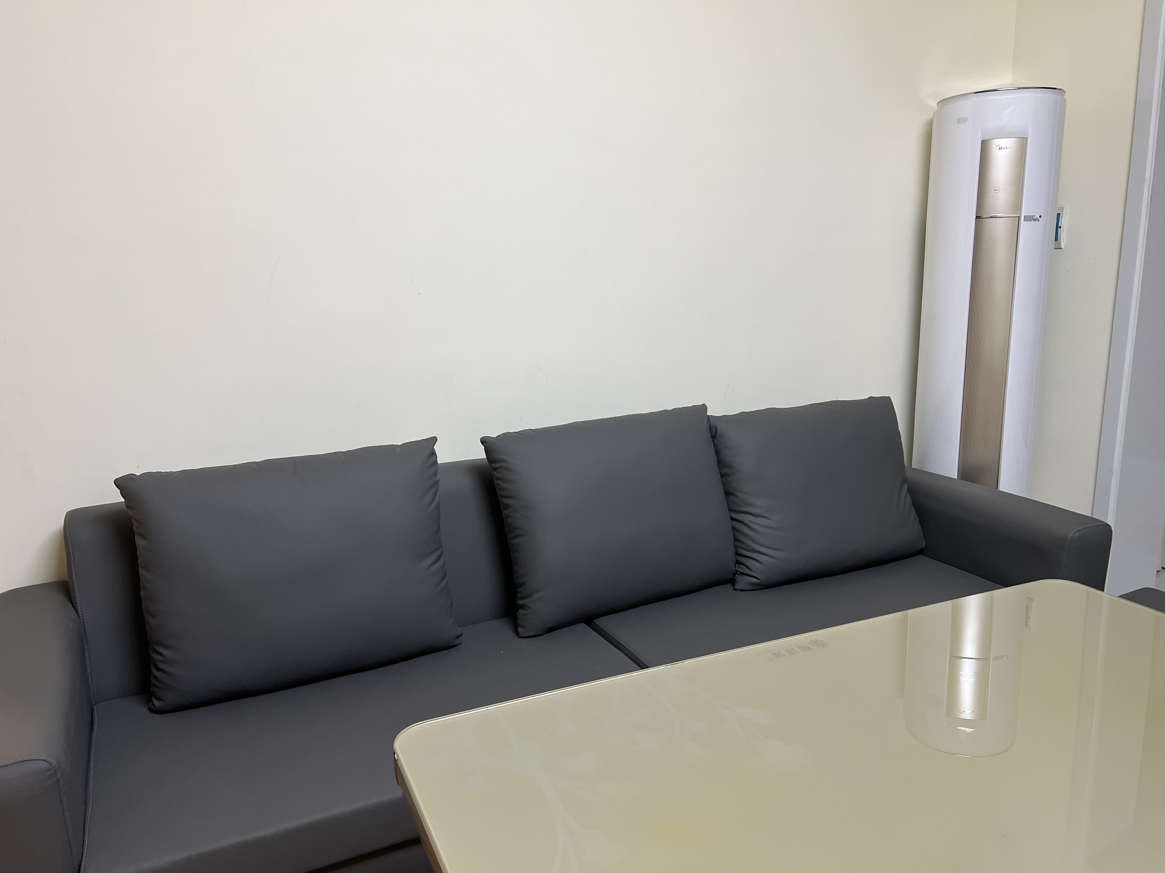 碧桂园豪园 4室2厅2卫 2000.0元/月 碧桂园豪园 4室2厅2卫 2000.0元/月室内图