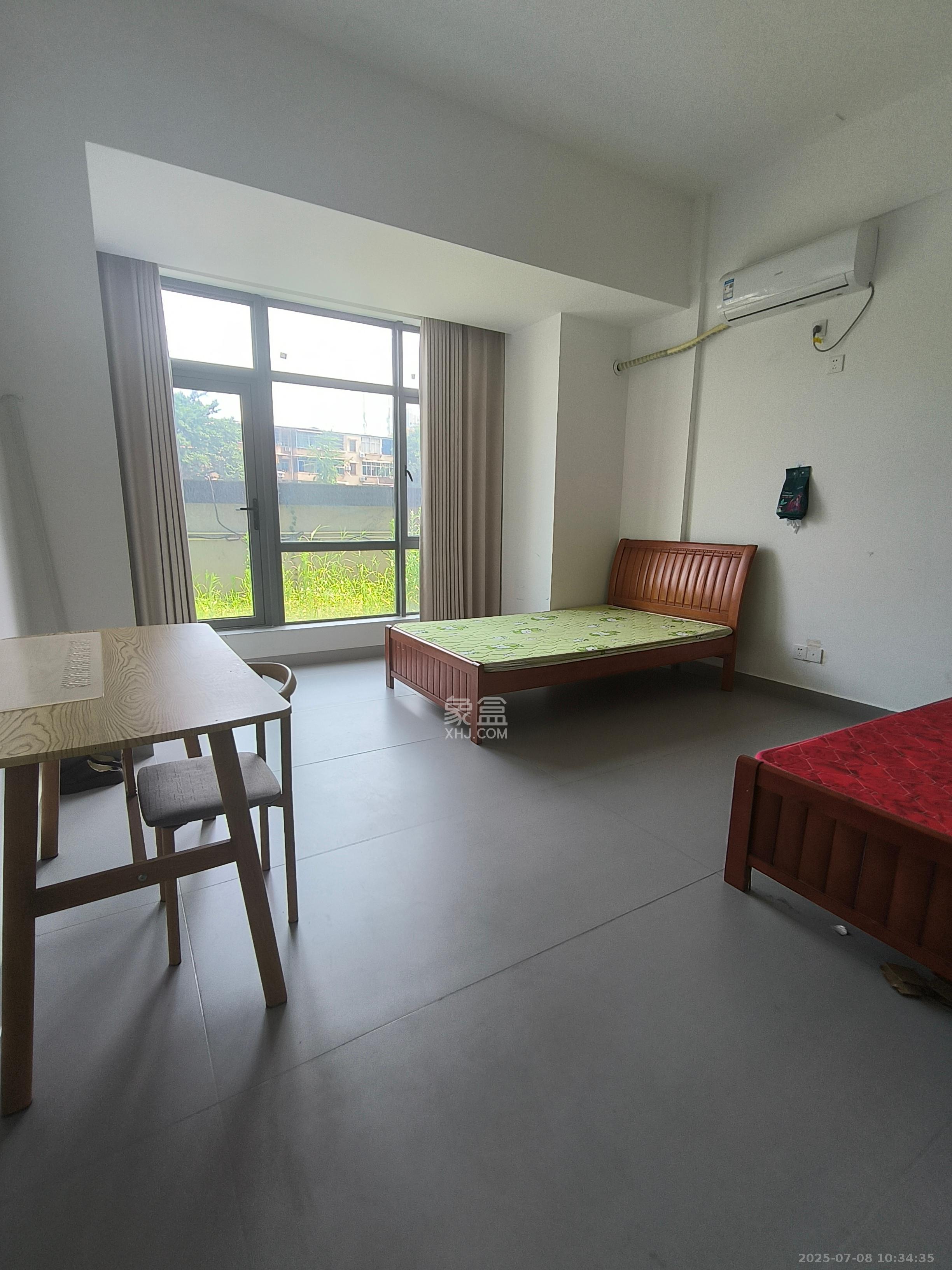 中央美郡 1室0厅1卫 1500.0元/月 中央美郡 1室0厅1卫 1500.0元/月室内图