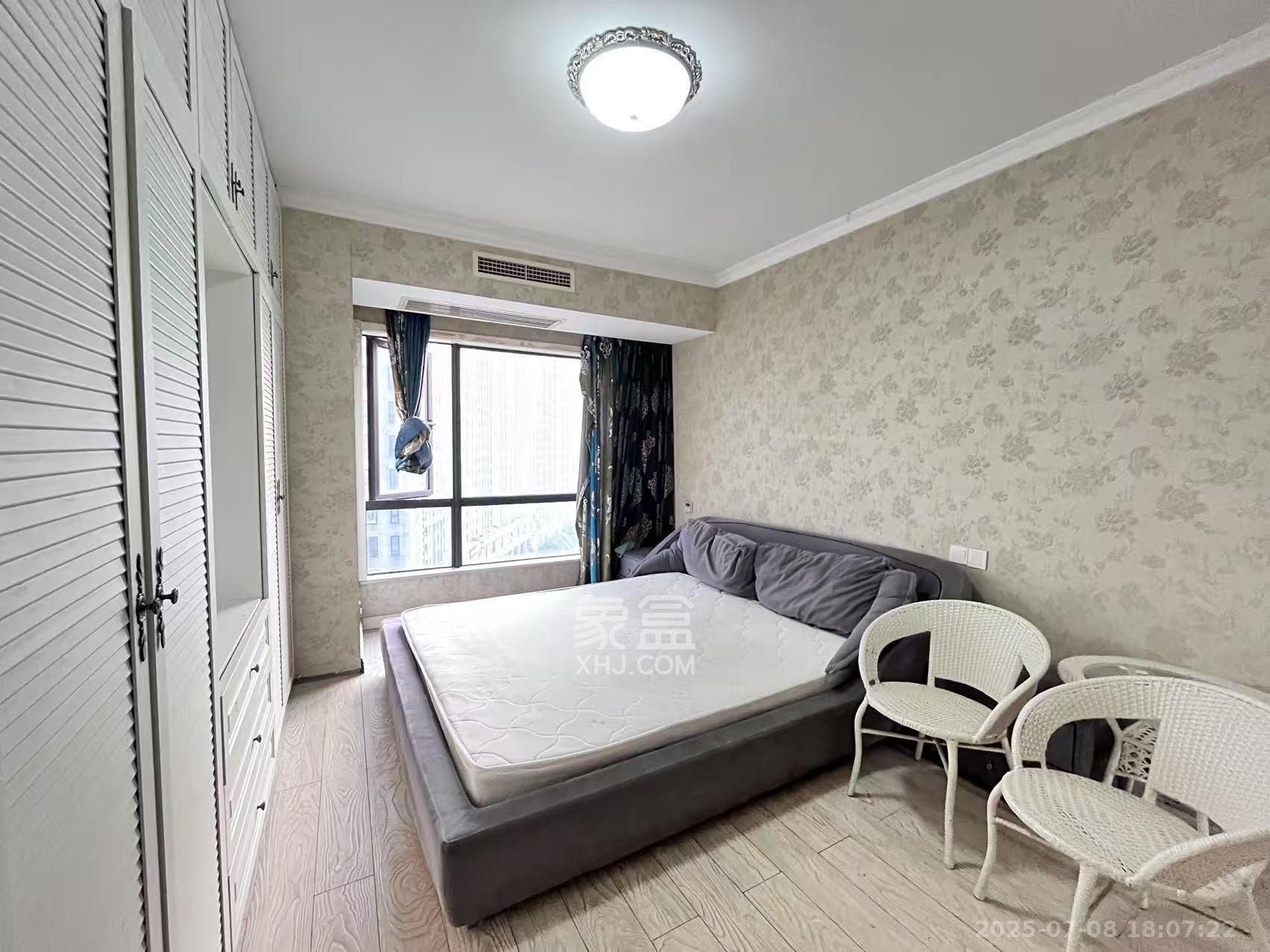 达美D6区 4室2厅2卫 3300.0元/月 达美D6区 4室2厅2卫 3300.0元/月室内图