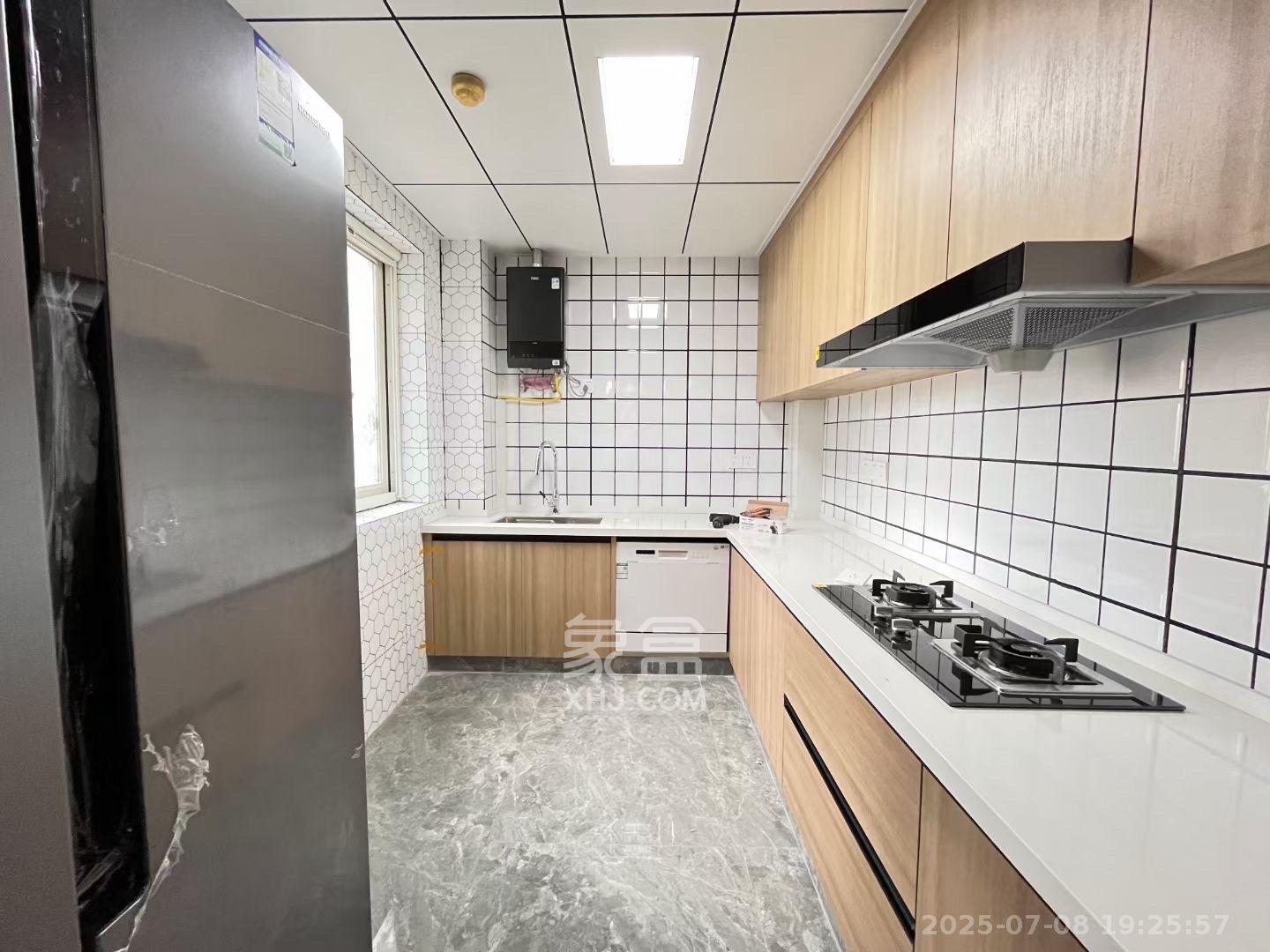 北辰三角洲E7区  4室2厅2卫    5000.0元/月 北辰三角洲E7区  4室2厅2卫    5000.0元/月室内图