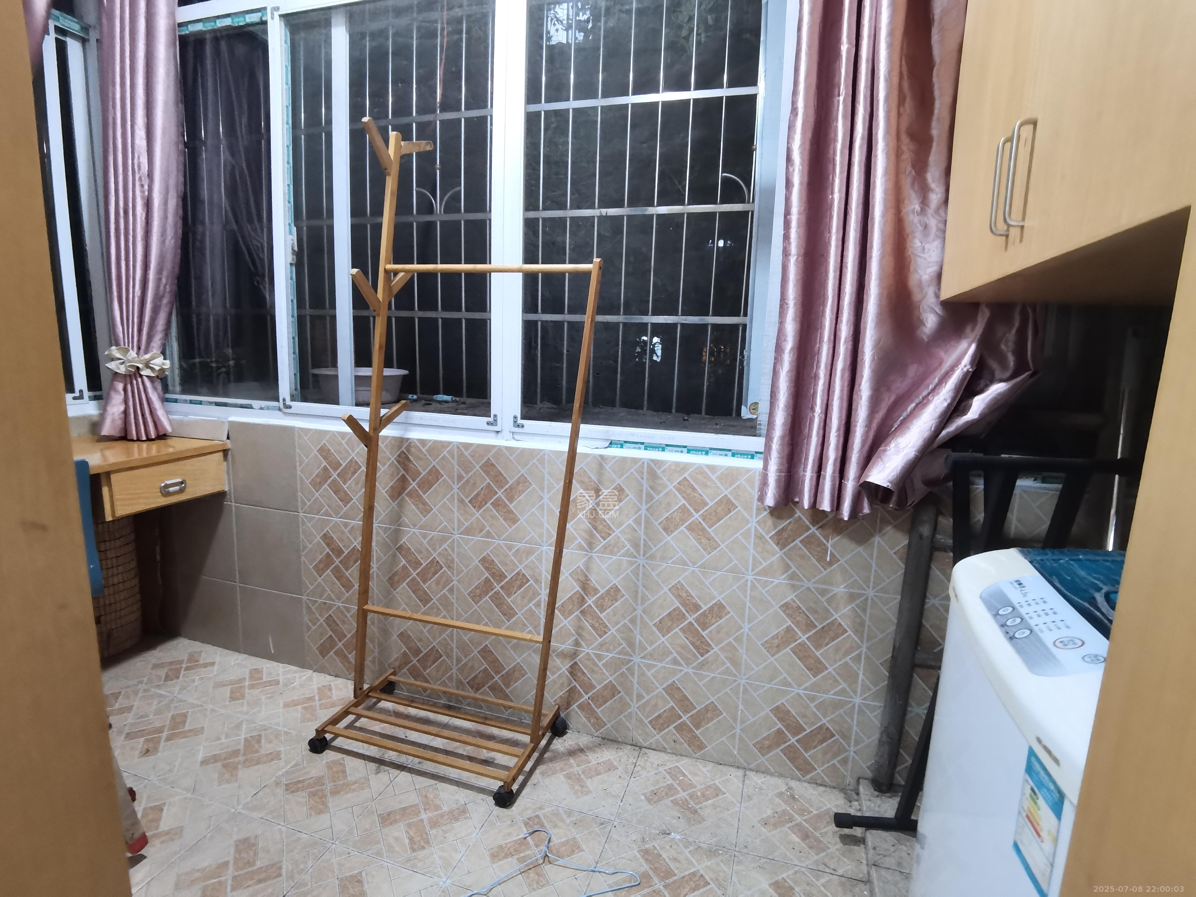 化工设计院  2室1厅1卫   1700.00元/月室内图