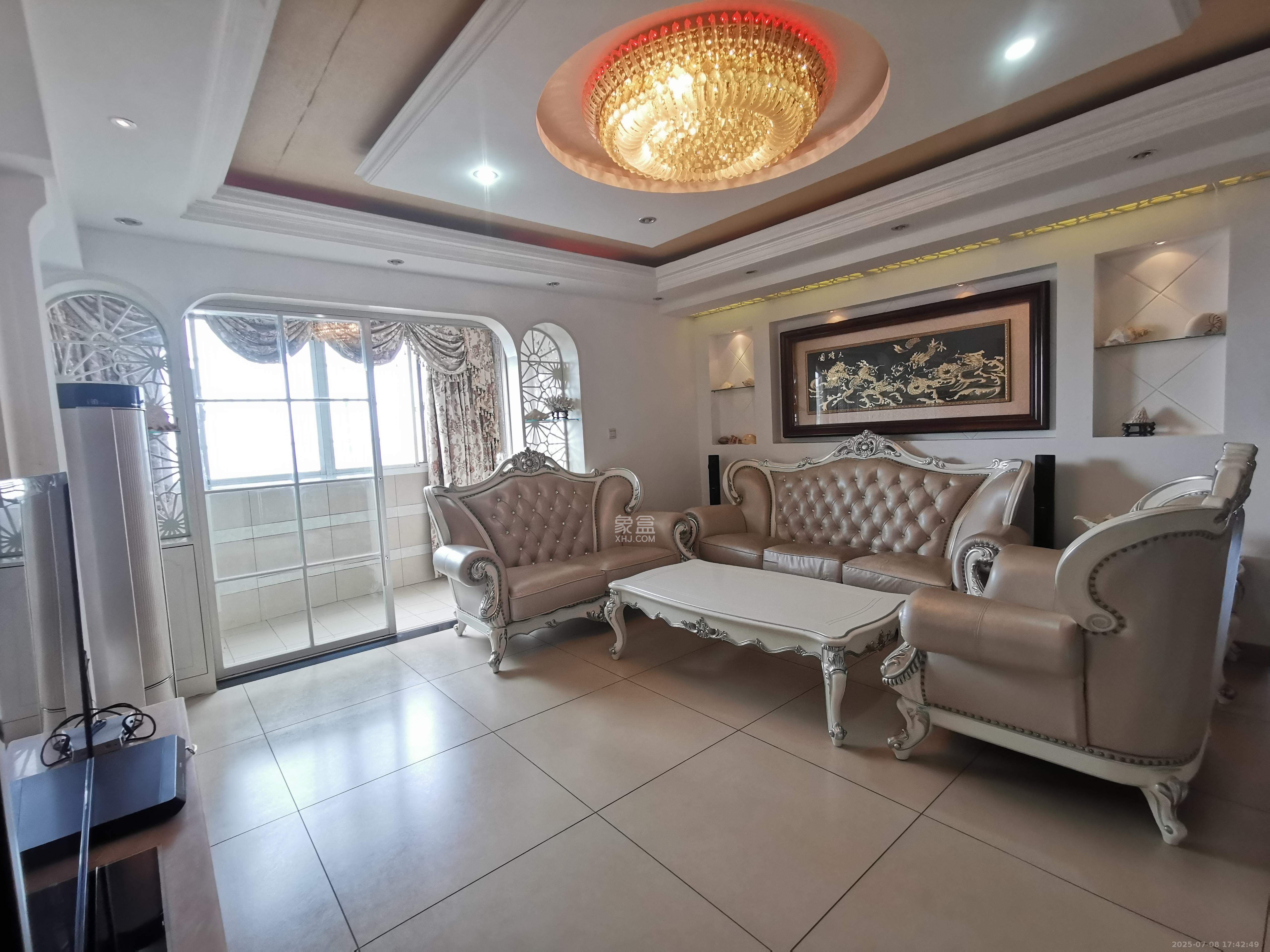 锦璨家园  4室2厅2卫    3500.0元/月 锦璨家园  4室2厅2卫    3500.0元/月