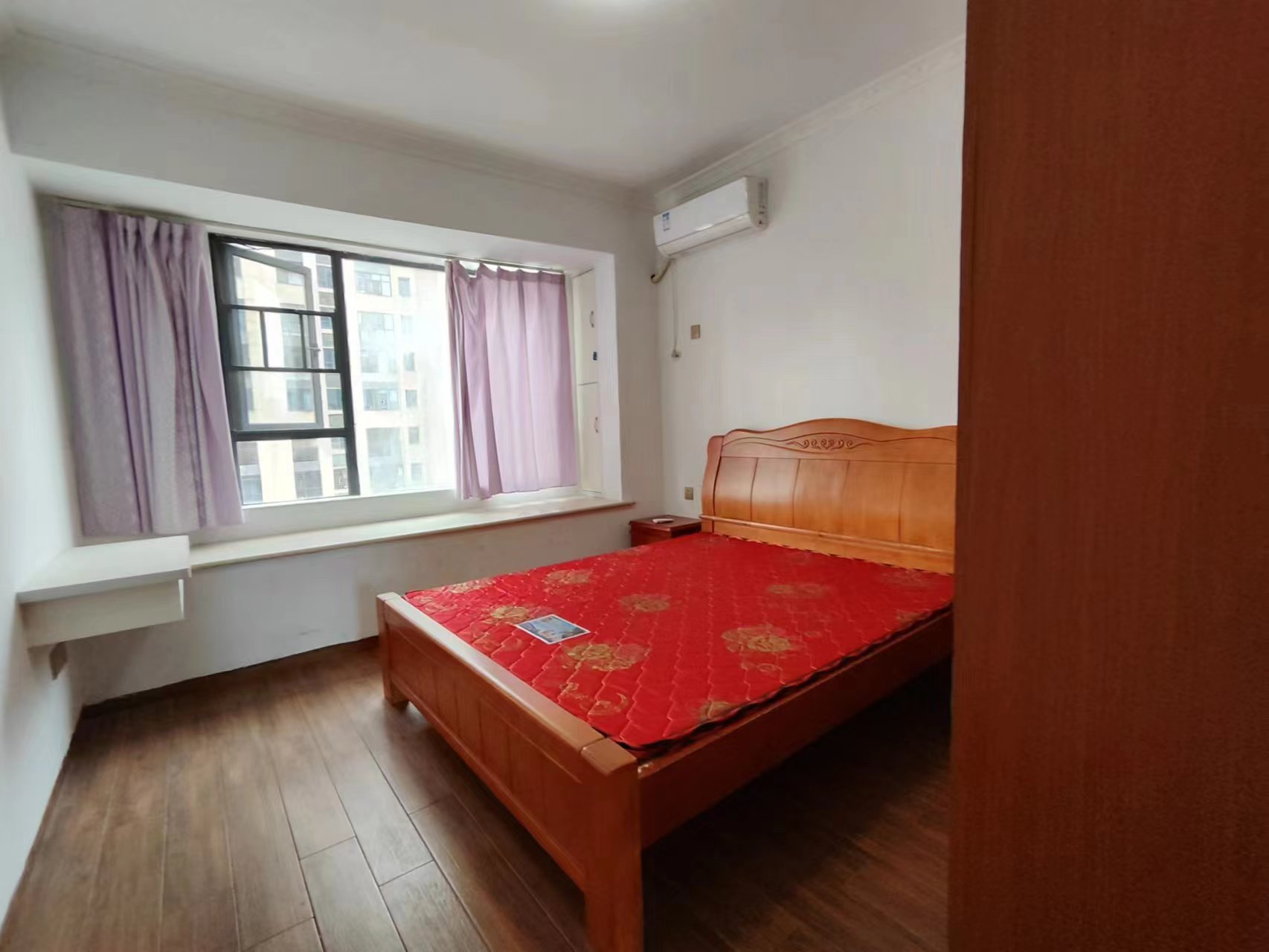 百弘学府城 3室2厅2卫 1800.0元/月 百弘学府城 3室2厅2卫 1800.0元/月室内图