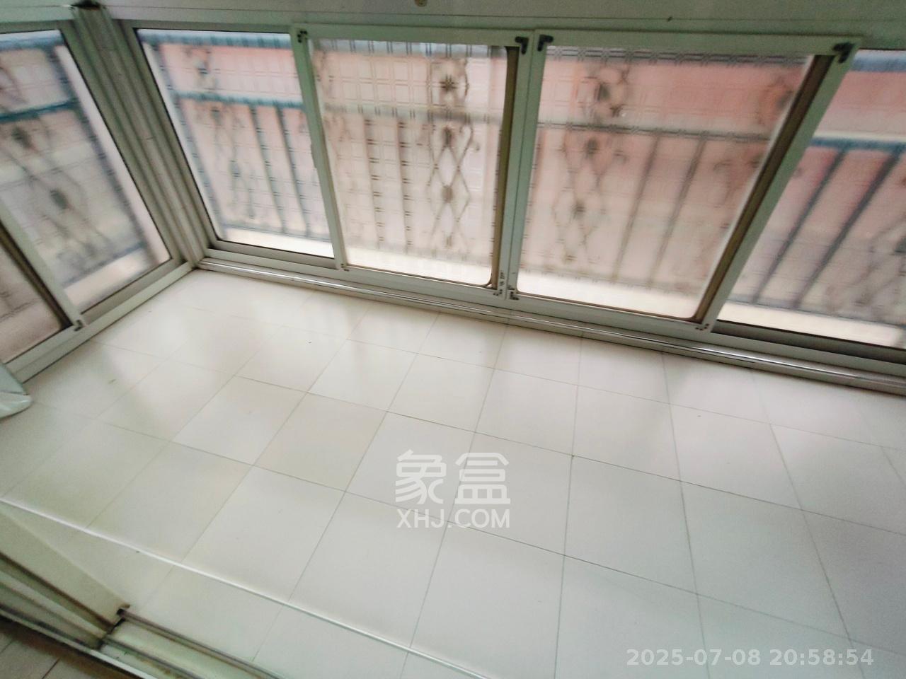 湘绣城  2室2厅1卫   1200.00元/月室内图