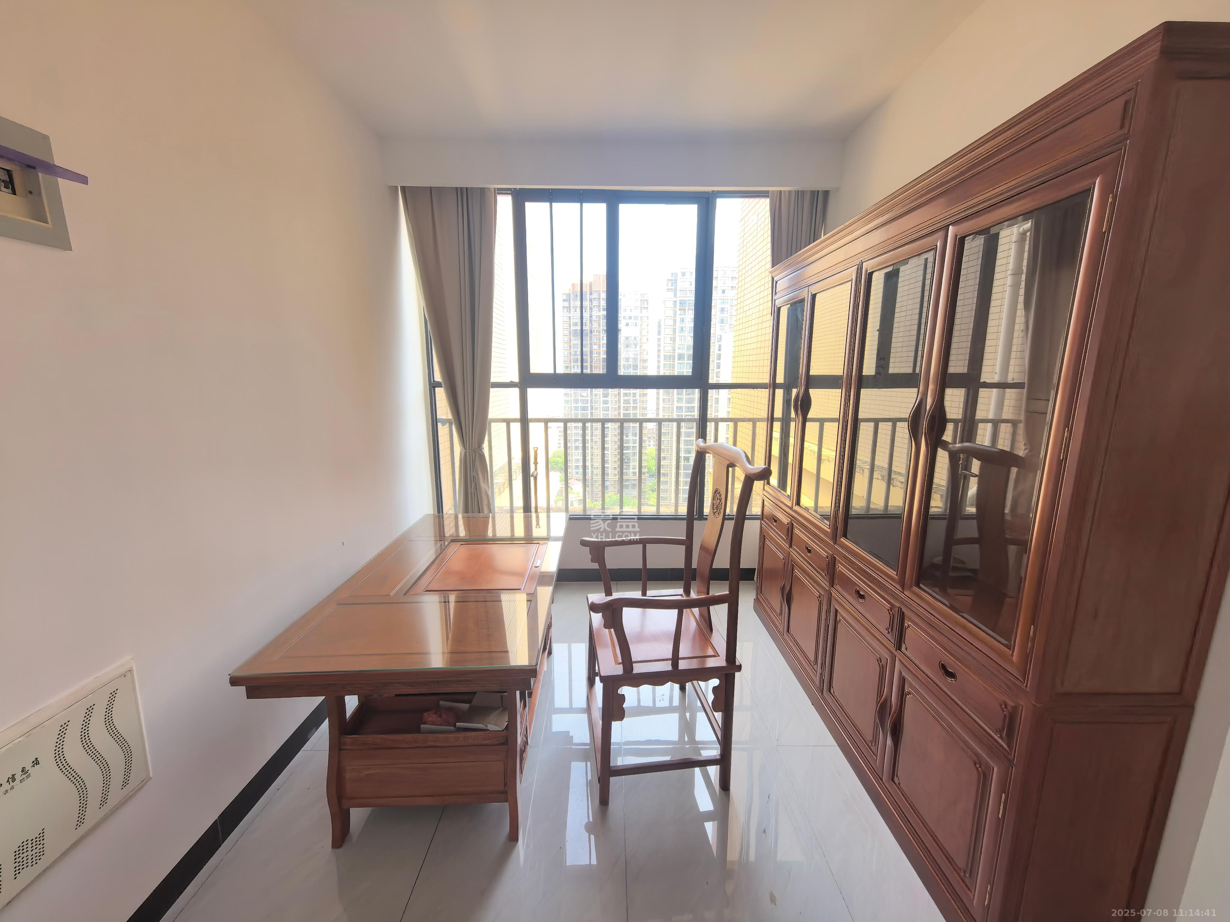 深业睿城 4室2厅2卫 3000.0元/月 深业睿城 4室2厅2卫 3000.0元/月室内图