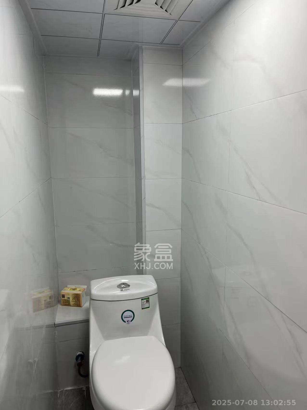 湘水郡(兴旺小爱同学) 2室1厅1卫 1400.0元/月 湘水郡(兴旺小爱同学) 2室1厅1卫 1400.0元/月室内图