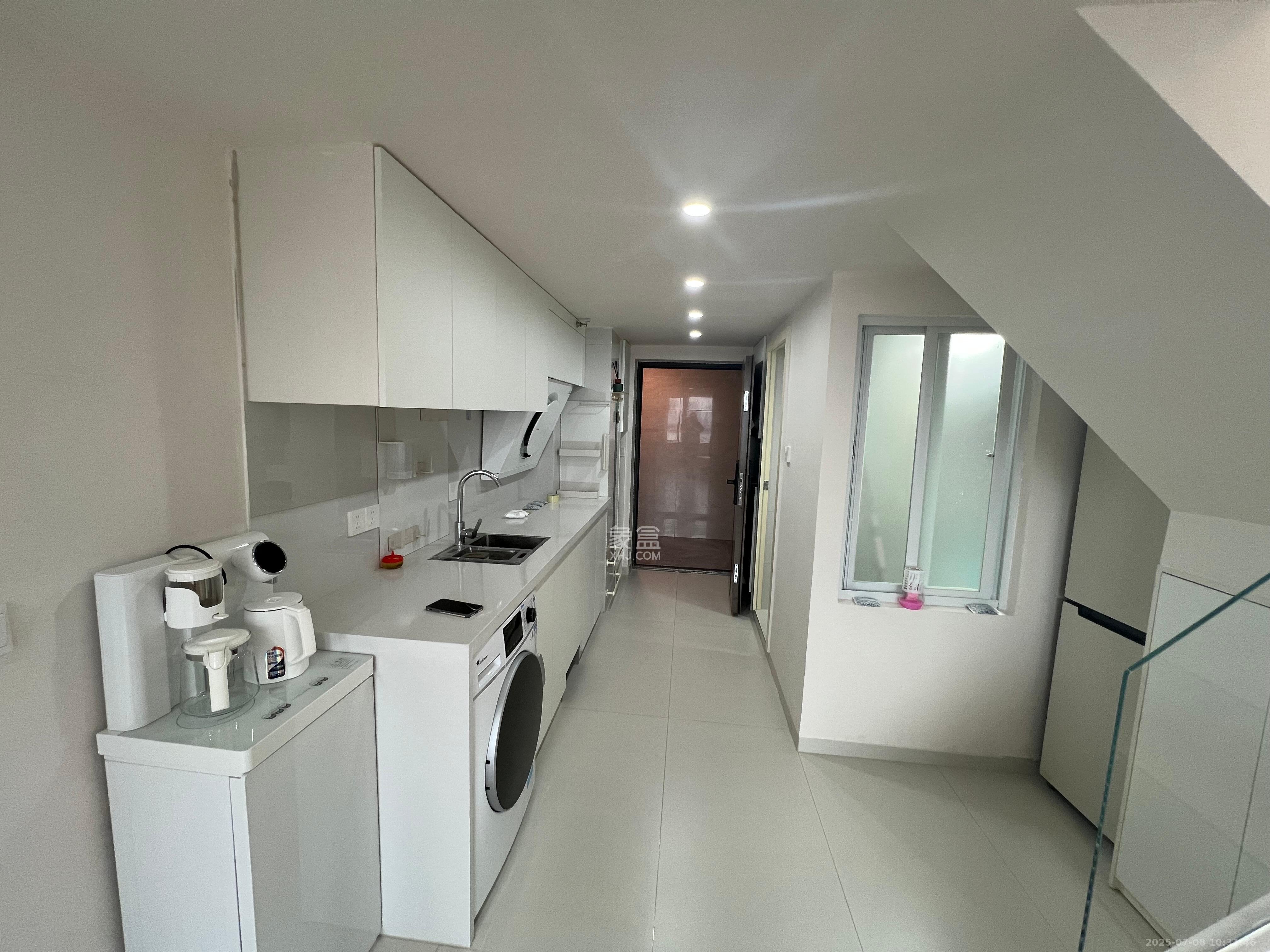 万科紫台  2室1厅1卫    2300.0元/月 万科紫台  2室1厅1卫    2300.0元/月室内图