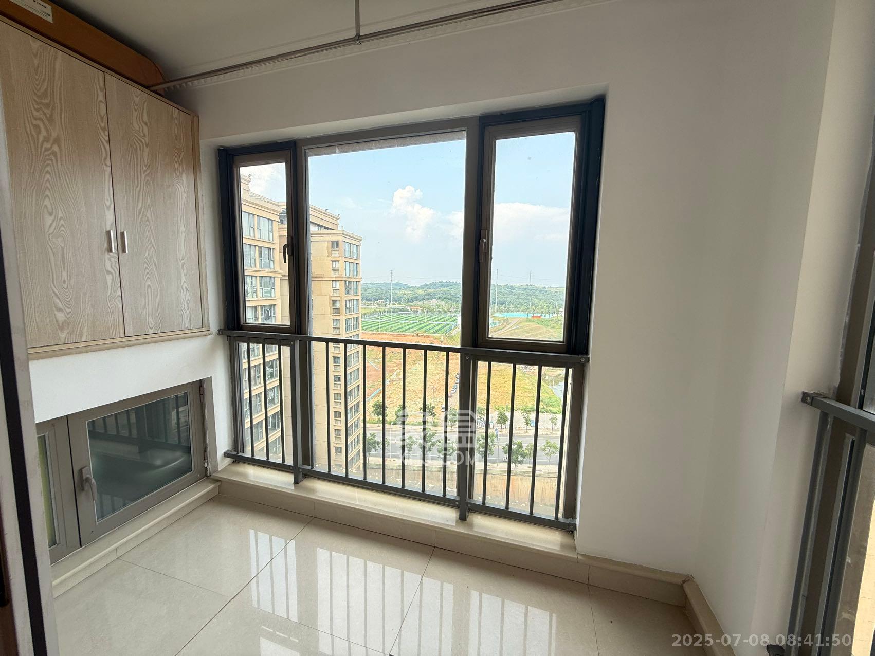 怡海星城 3室2厅1卫 1800.0元/月 怡海星城 3室2厅1卫 1800.0元/月室内图