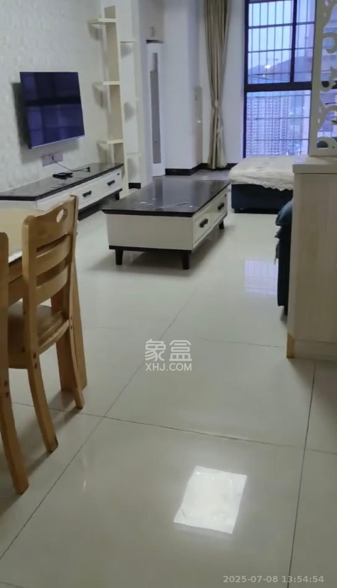 嘉顺苑  2室1厅1卫   2100.00元/月室内图