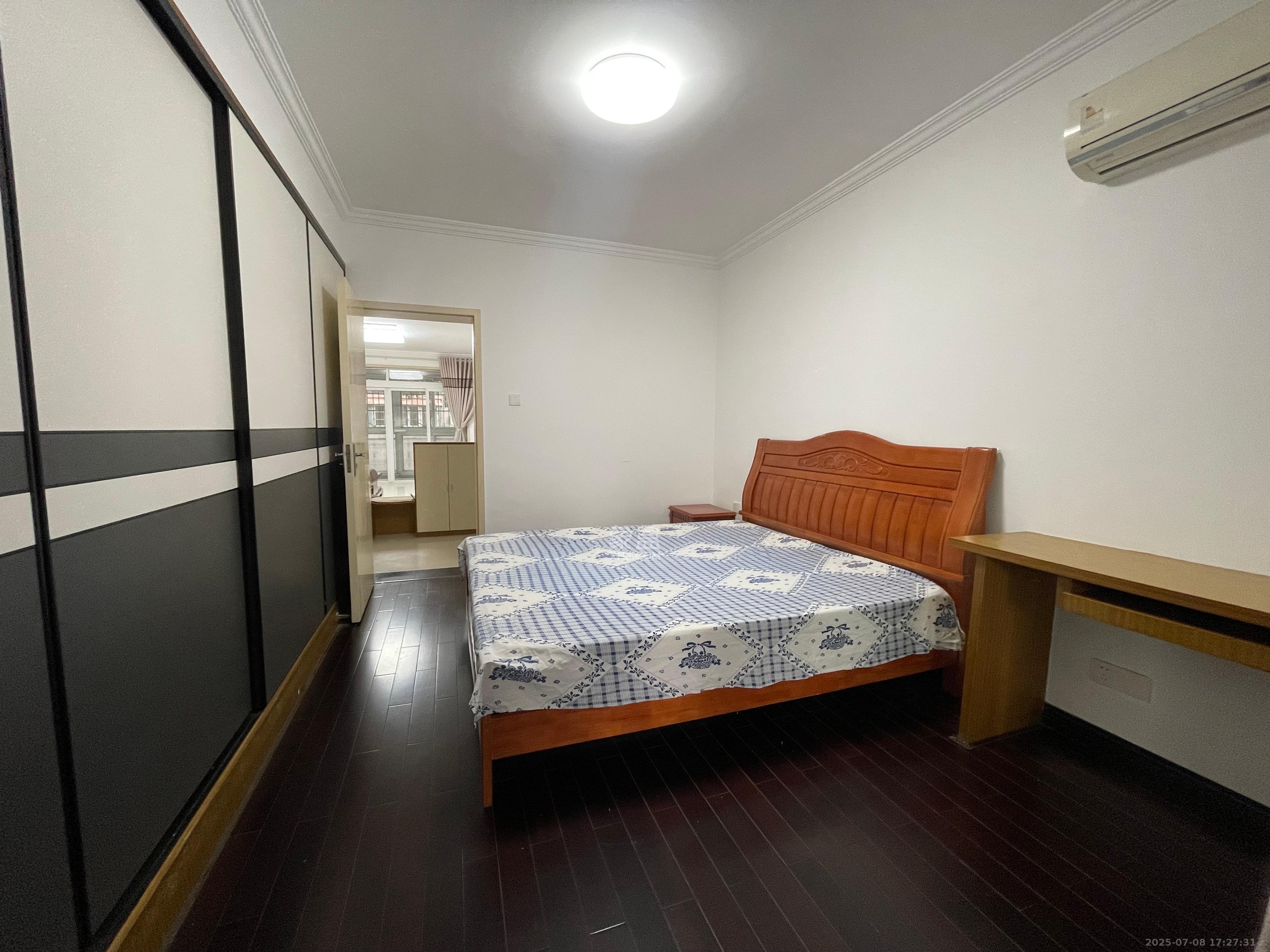 新点苑 3室2厅2卫 2800.0元/月 新点苑 3室2厅2卫 2800.0元/月室内图