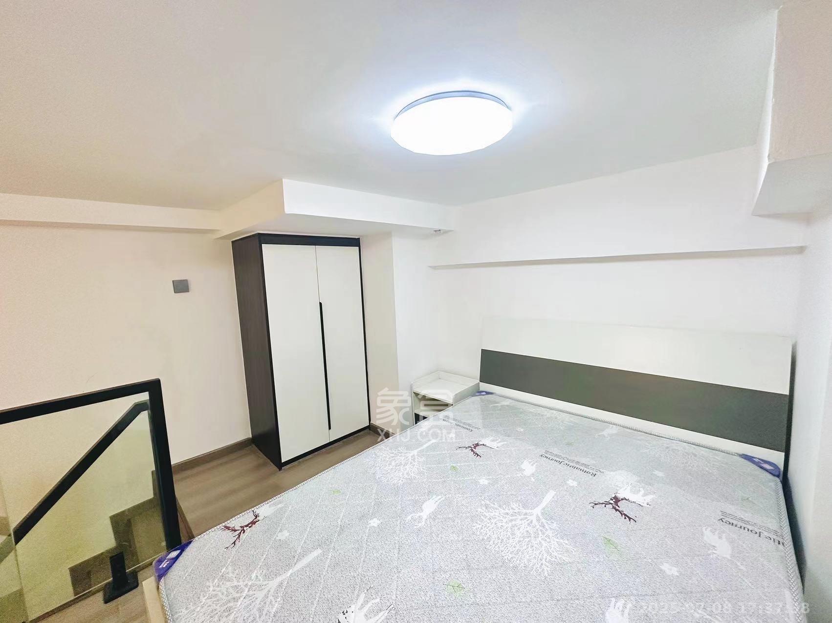 裕天国际商汇中心 1室0厅0卫 1800.0元/月 裕天国际商汇中心 1室0厅0卫 1800.0元/月室内图