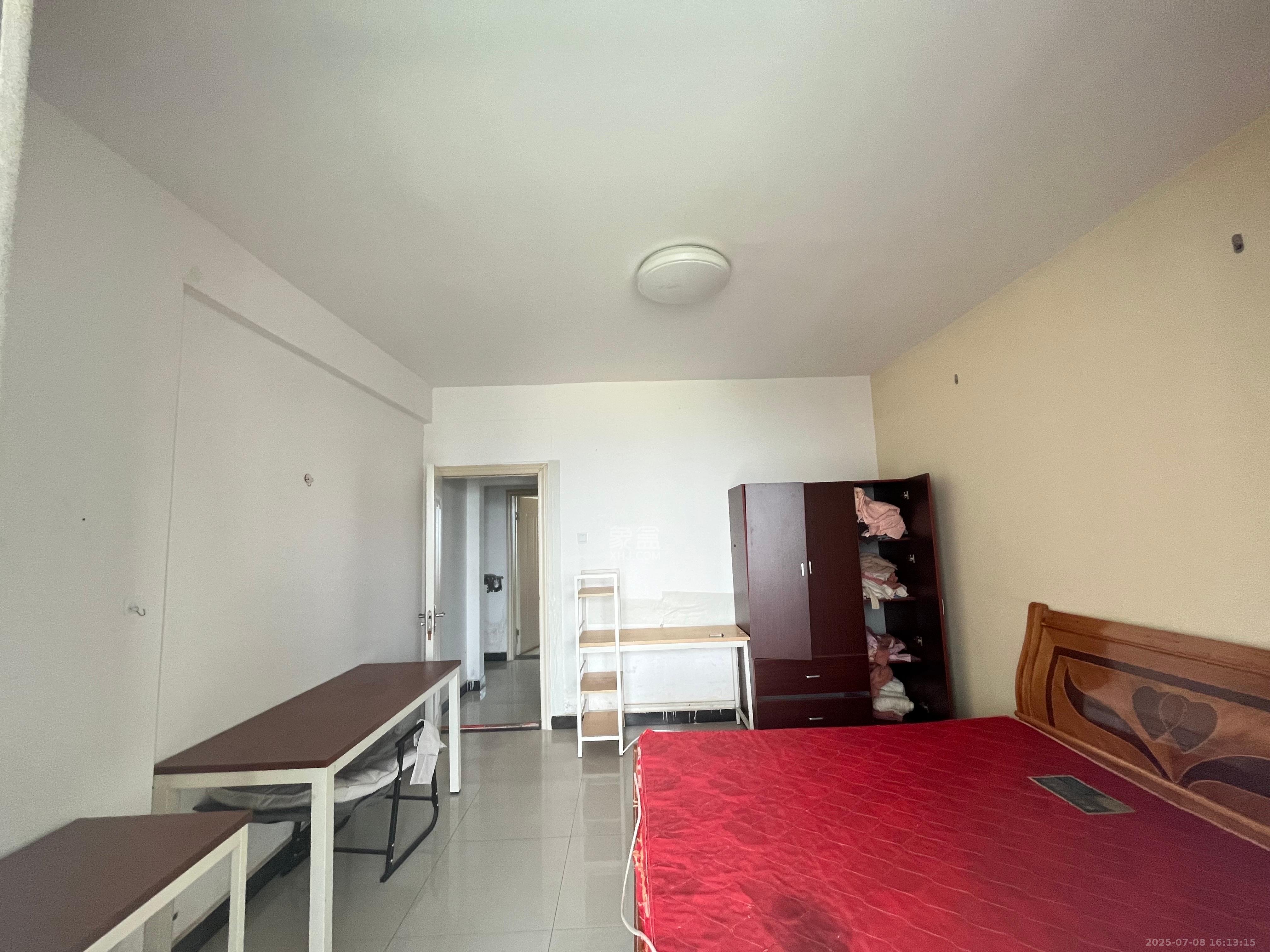 学府华庭 4室2厅2卫 3000.0元/月 学府华庭 4室2厅2卫 3000.0元/月室内图