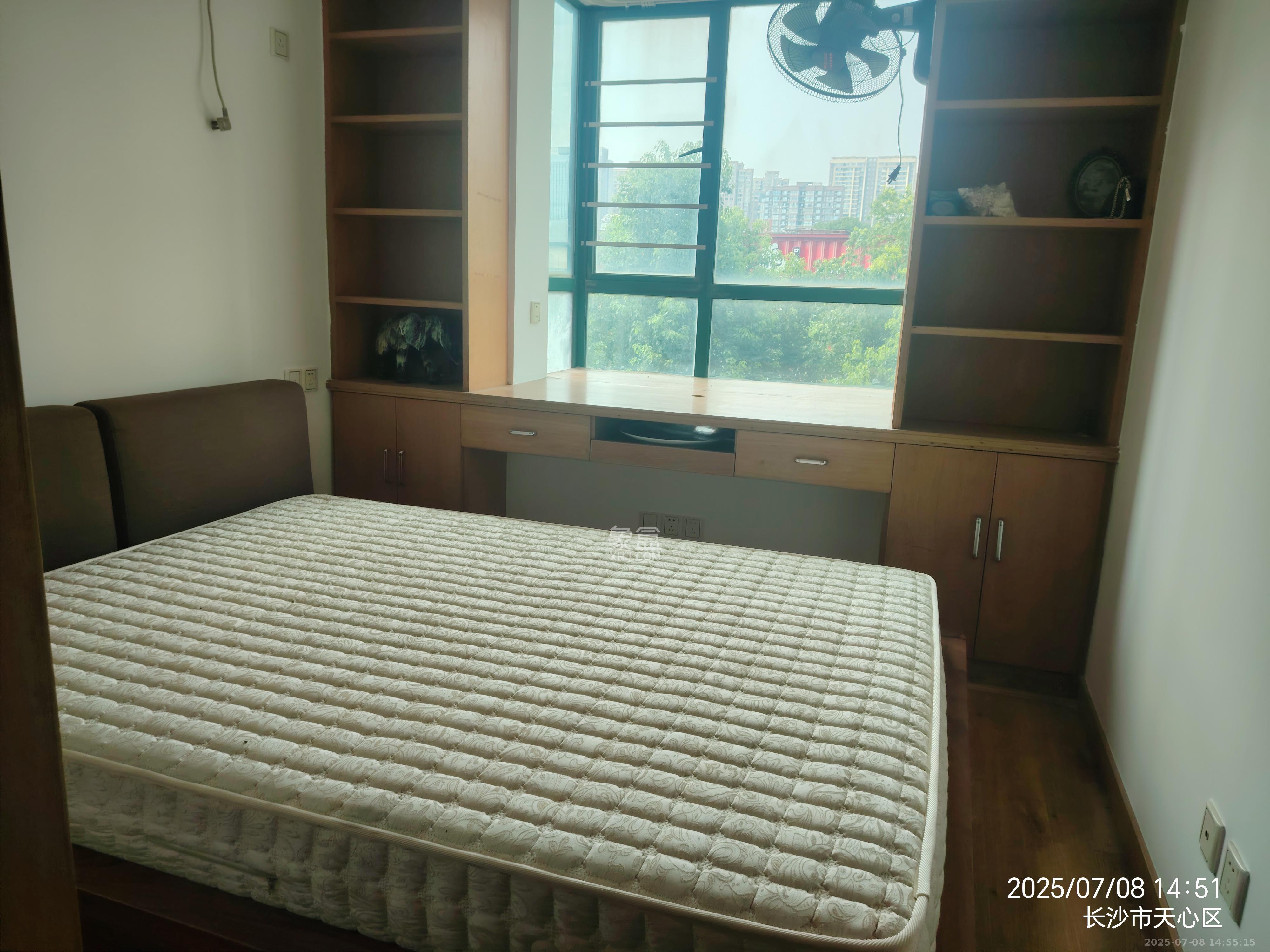 湘府东苑  2室2厅2卫   2500.00元/月室内图