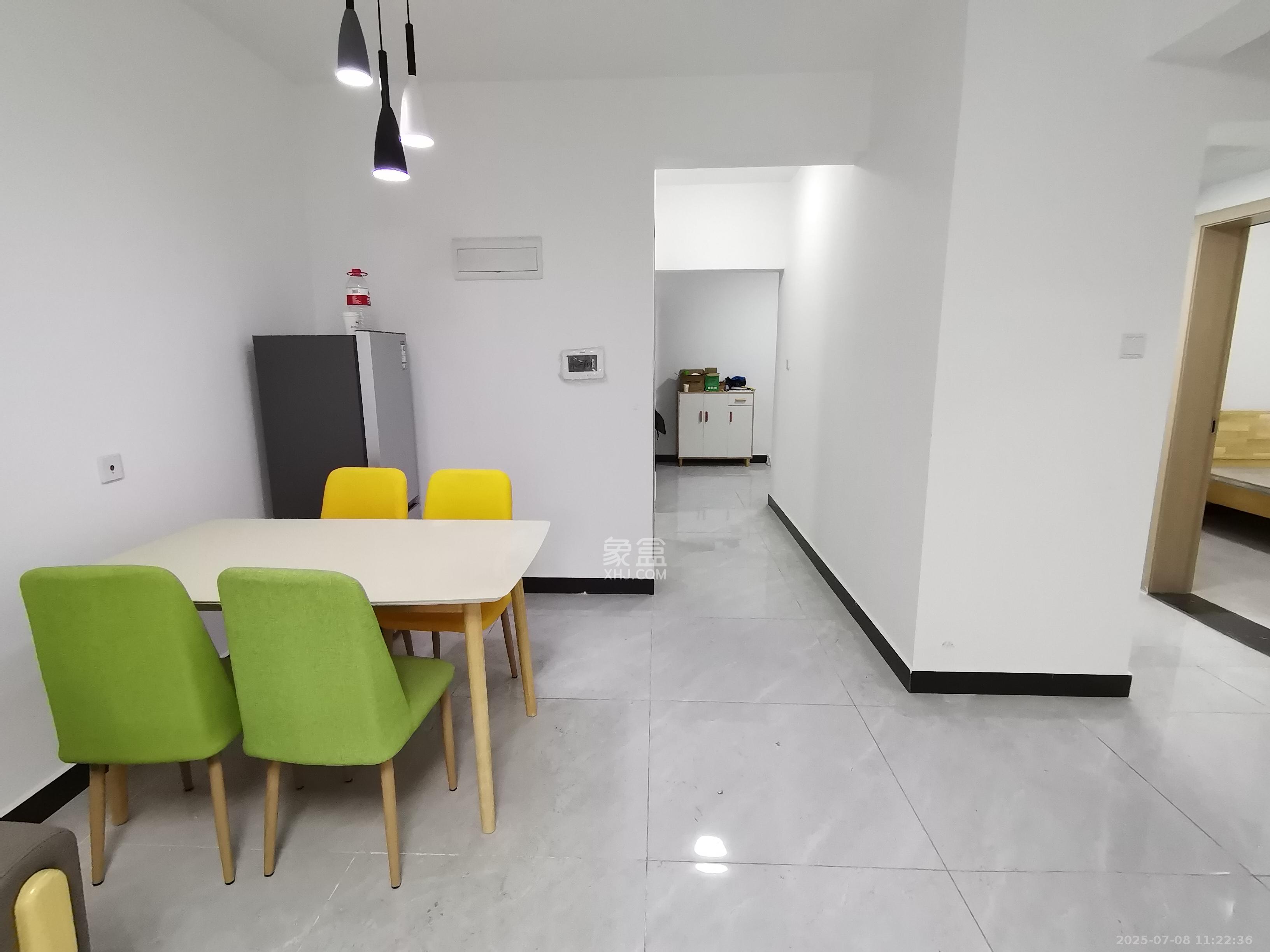 明发阅江悦府 3室2厅1卫 2100.0元/月 明发阅江悦府 3室2厅1卫 2100.0元/月室内图