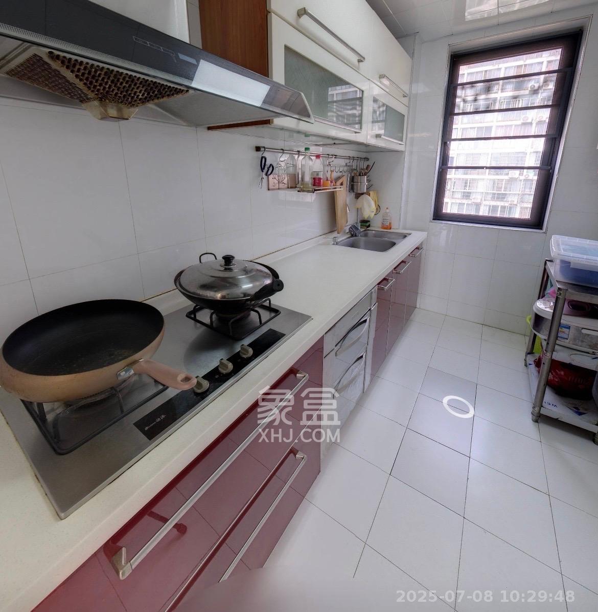 阳光100二期 2室2厅1卫 2600.0元/月 阳光100二期 2室2厅1卫 2600.0元/月室内图