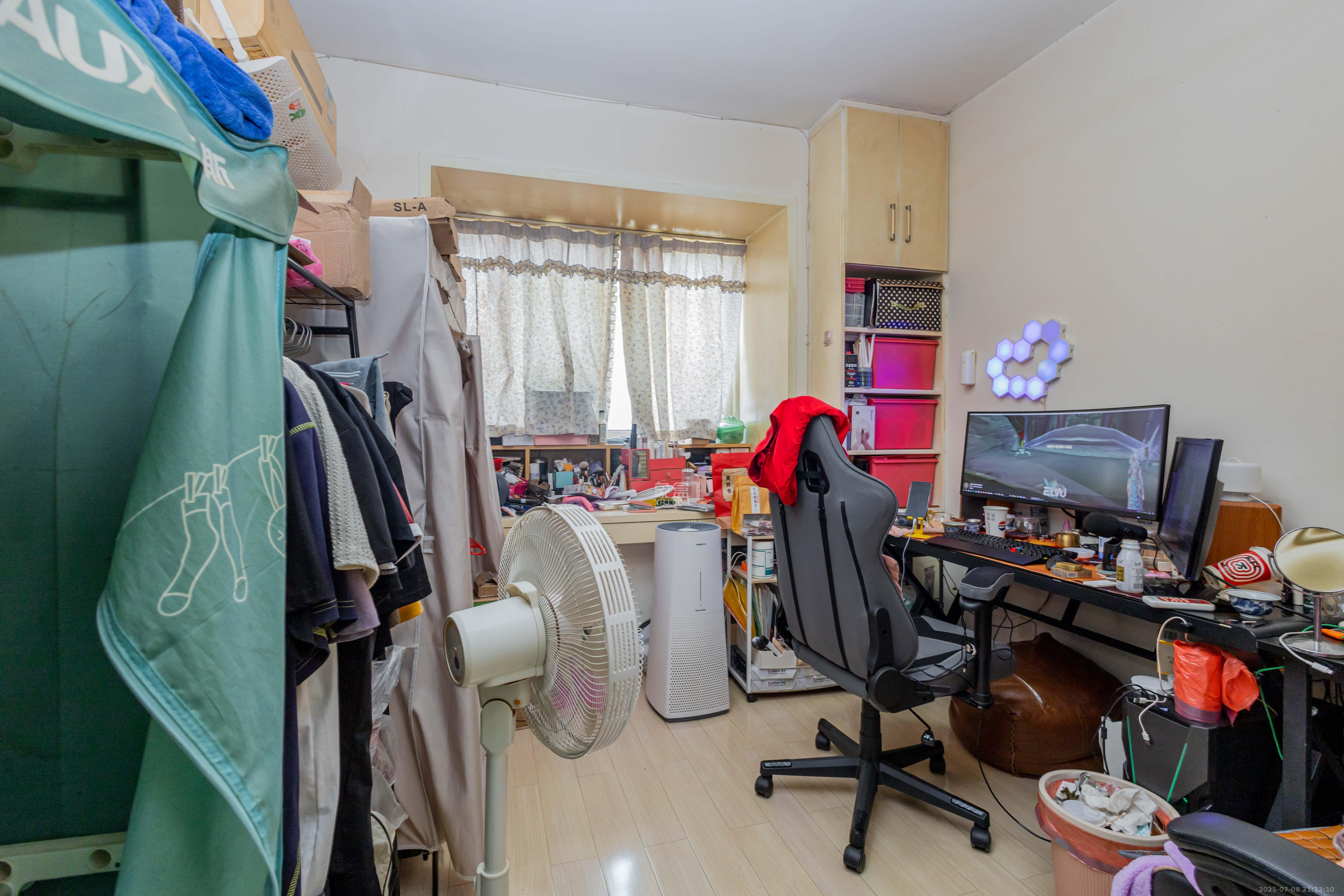 嘉盛和园  3室2厅2卫    85.0万卧室