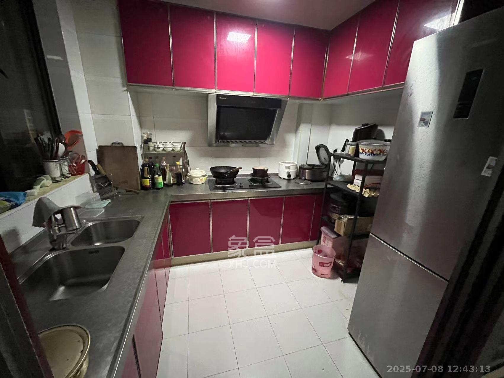 鹏基诺亚山林  4室2厅2卫    2680.0元/月 鹏基诺亚山林  4室2厅2卫    2680.0元/月室内图