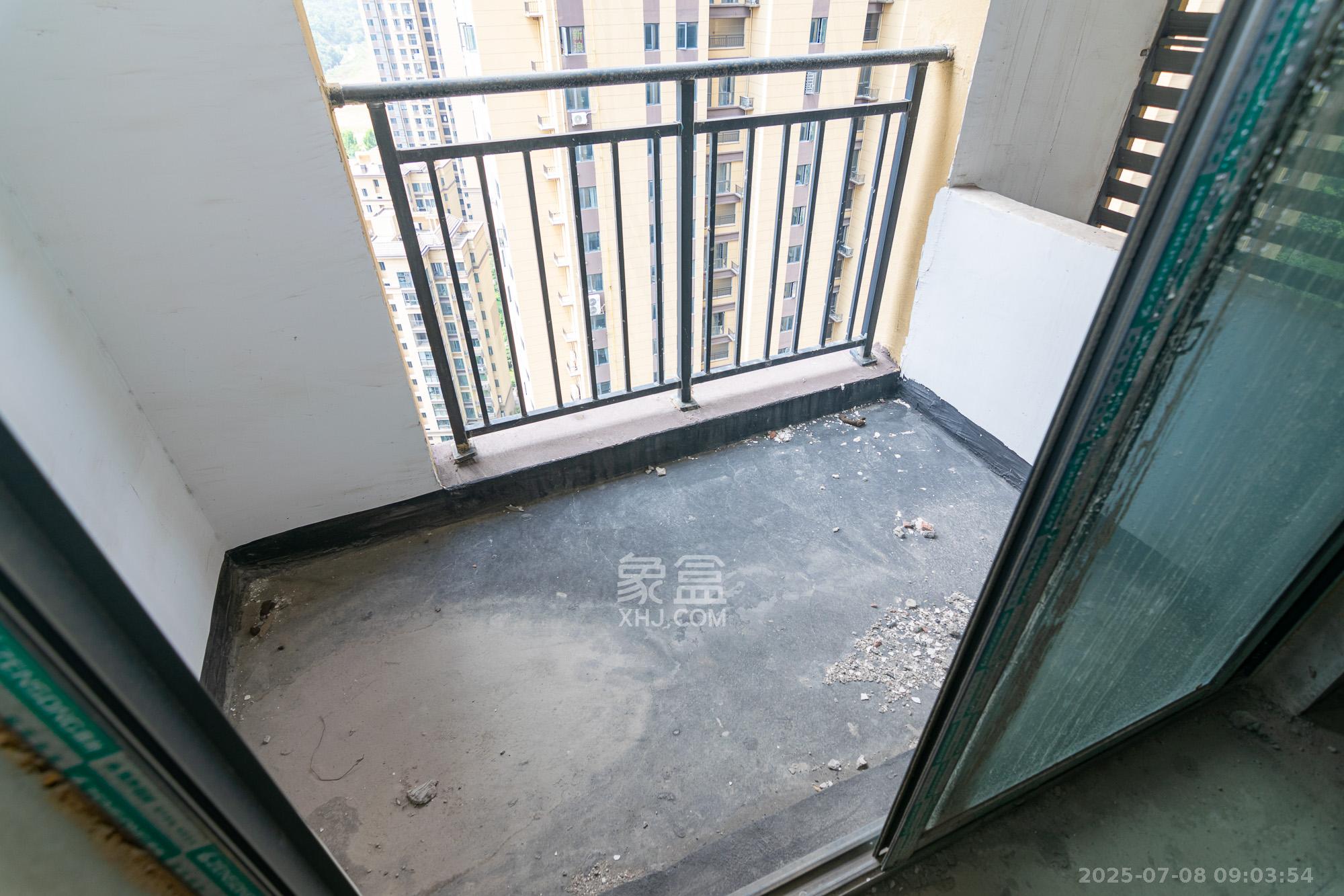 澳海谷山府  4室2厅2卫    1000.0元/月 澳海谷山府  4室2厅2卫    1000.0元/月室内图