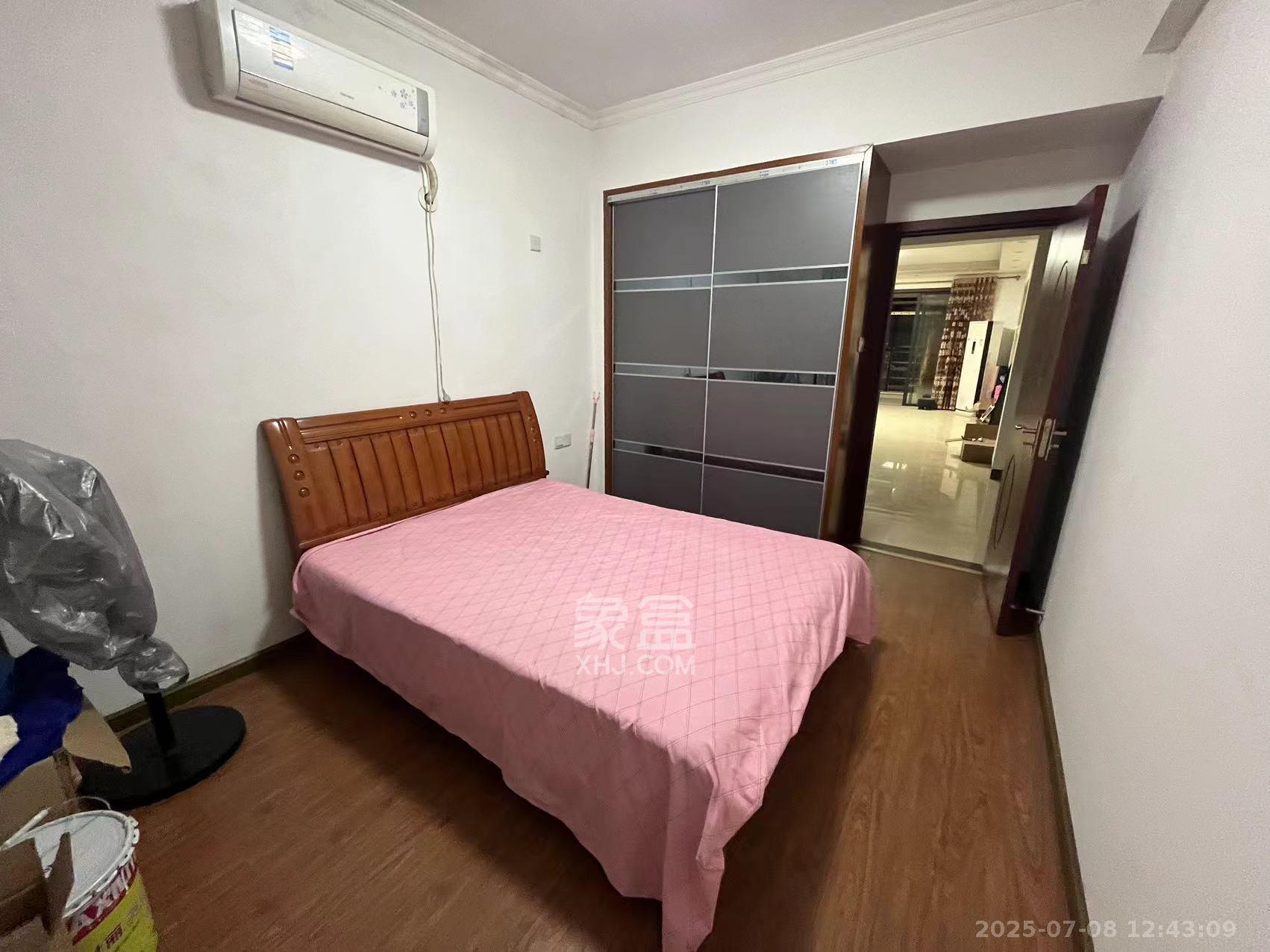 鹏基诺亚山林  4室2厅2卫    2680.0元/月 鹏基诺亚山林  4室2厅2卫    2680.0元/月室内图