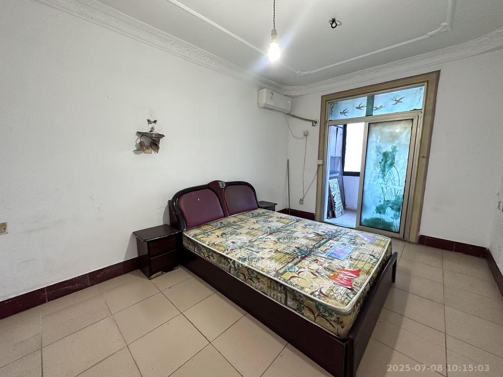 陈家湖小区  3室2厅1卫    2000.0元/月 陈家湖小区  3室2厅1卫    2000.0元/月室内图