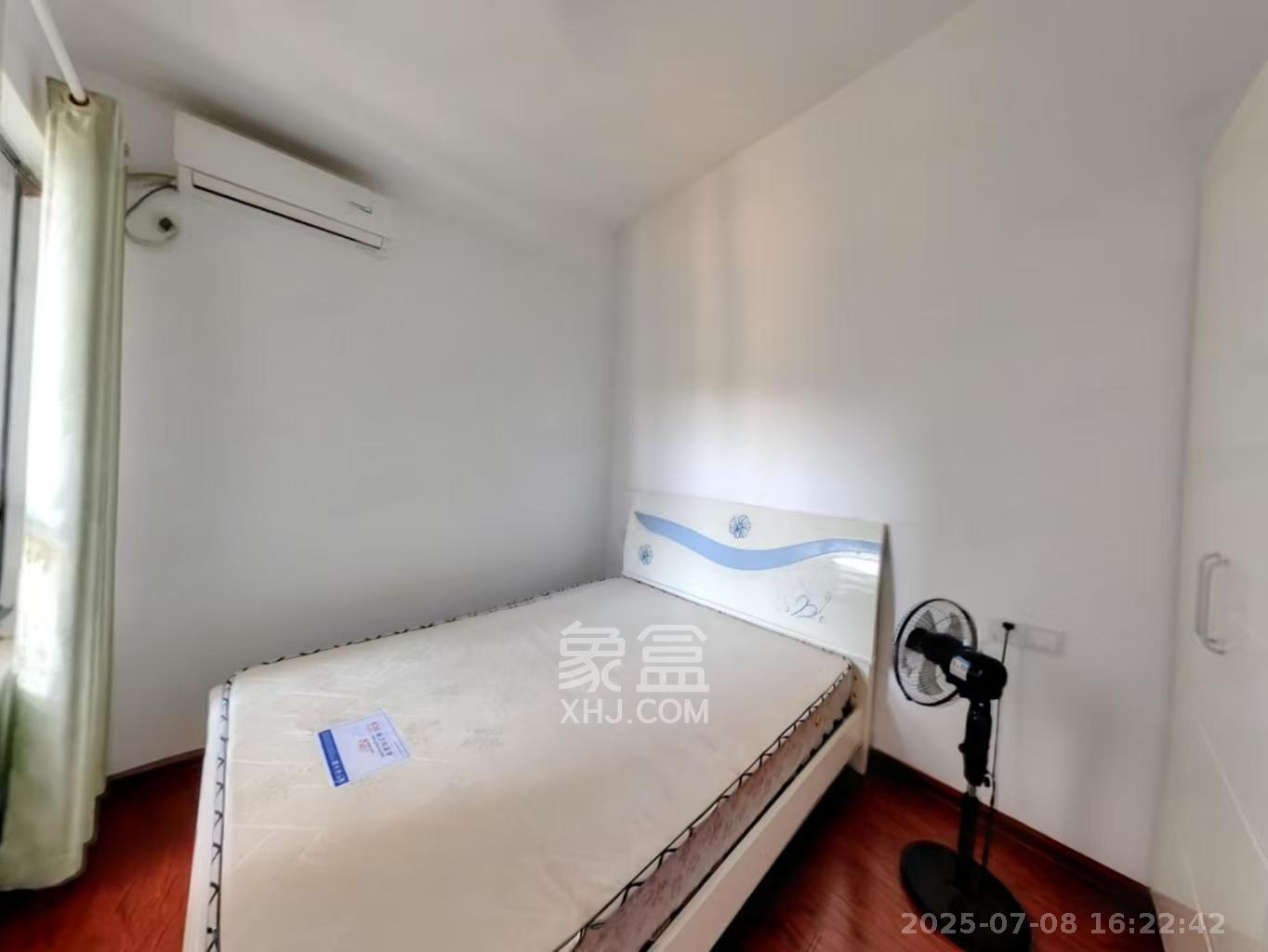 惠天然梅岭国际  3室2厅2卫   2200.00元/月室内图