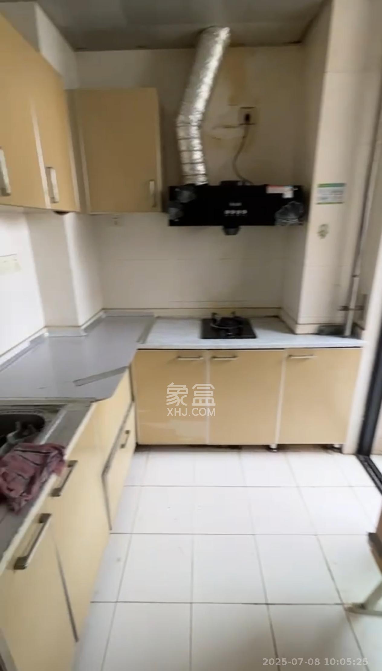 莱茵城  2室2厅1卫   1800.00元/月