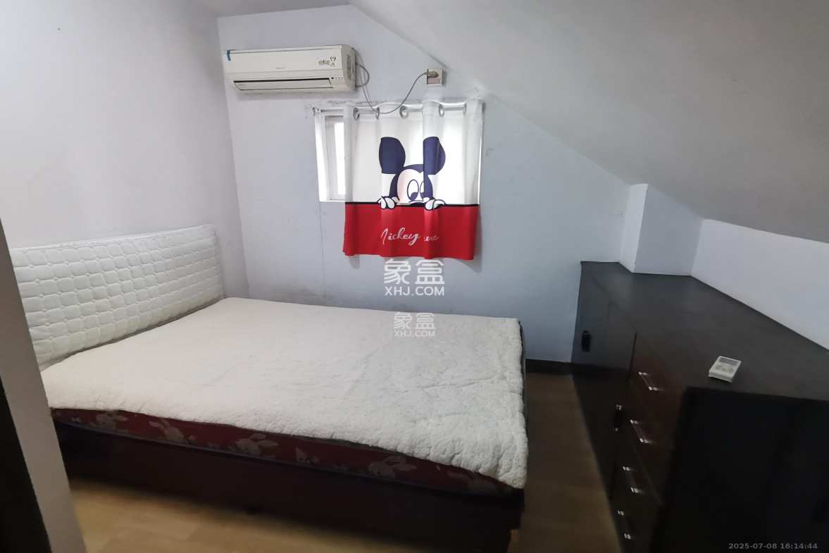 佳润新城(佳润新都)  2室1厅1卫    1600.0元/月 佳润新城(佳润新都)  2室1厅1卫    1600.0元/月室内图