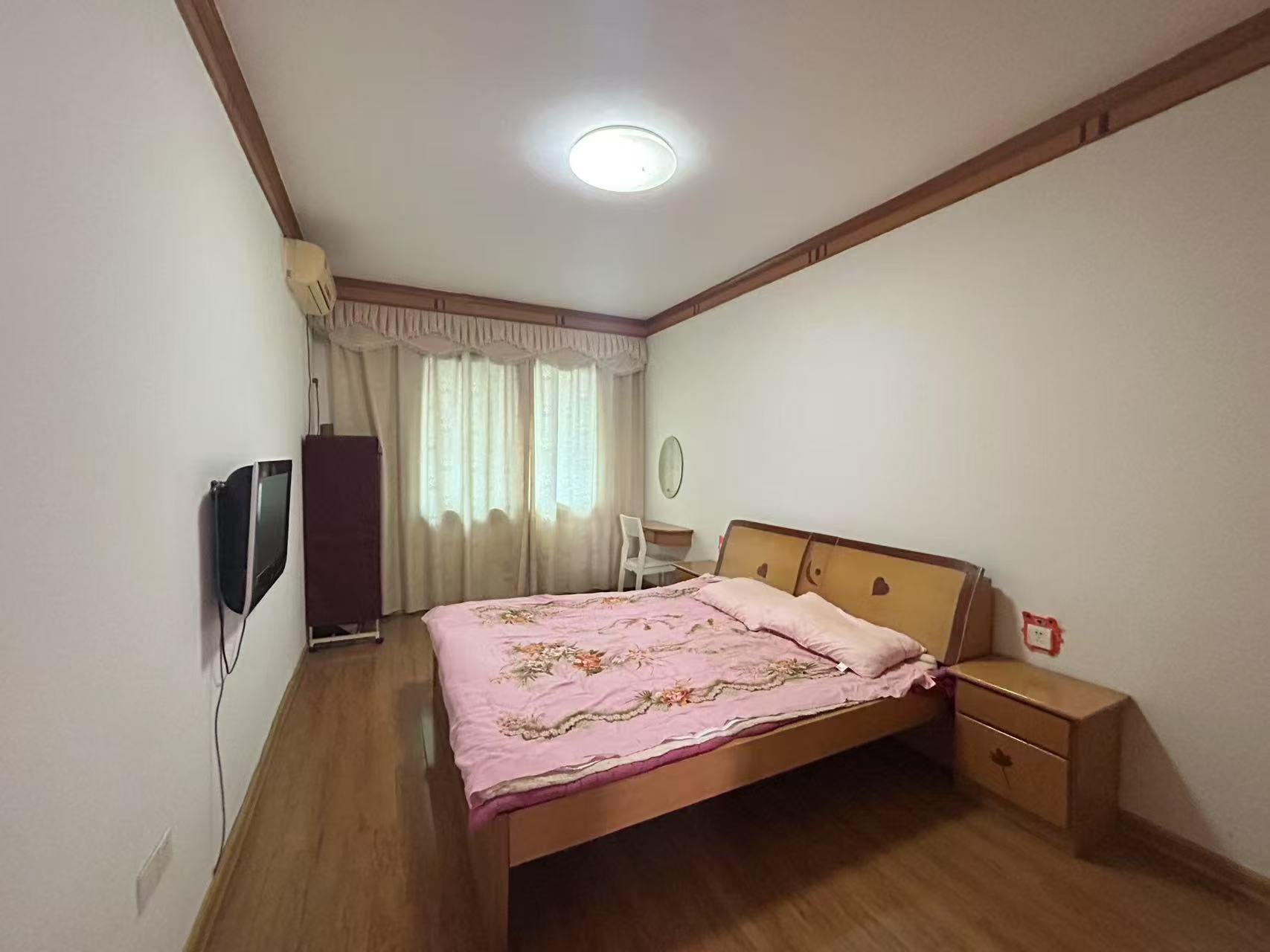 桃花仑办事处铁铺岭居委会 3室2厅2卫 1200.0元/月 桃花仑办事处铁铺岭居委会 3室2厅2卫 1200.0元/月室内图