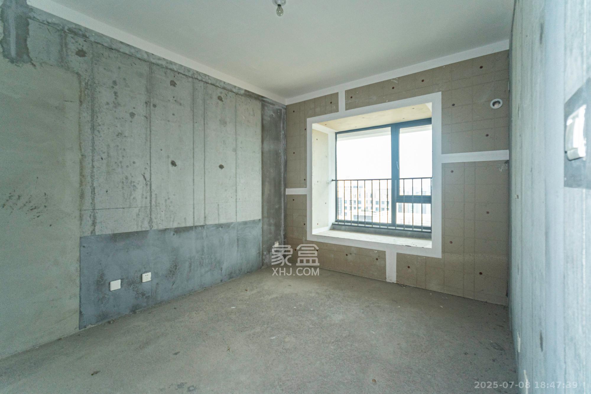 旭辉美的东樾城  3室2厅2卫    88.0万 旭辉美的东樾城  3室2厅2卫    88.0万卧室