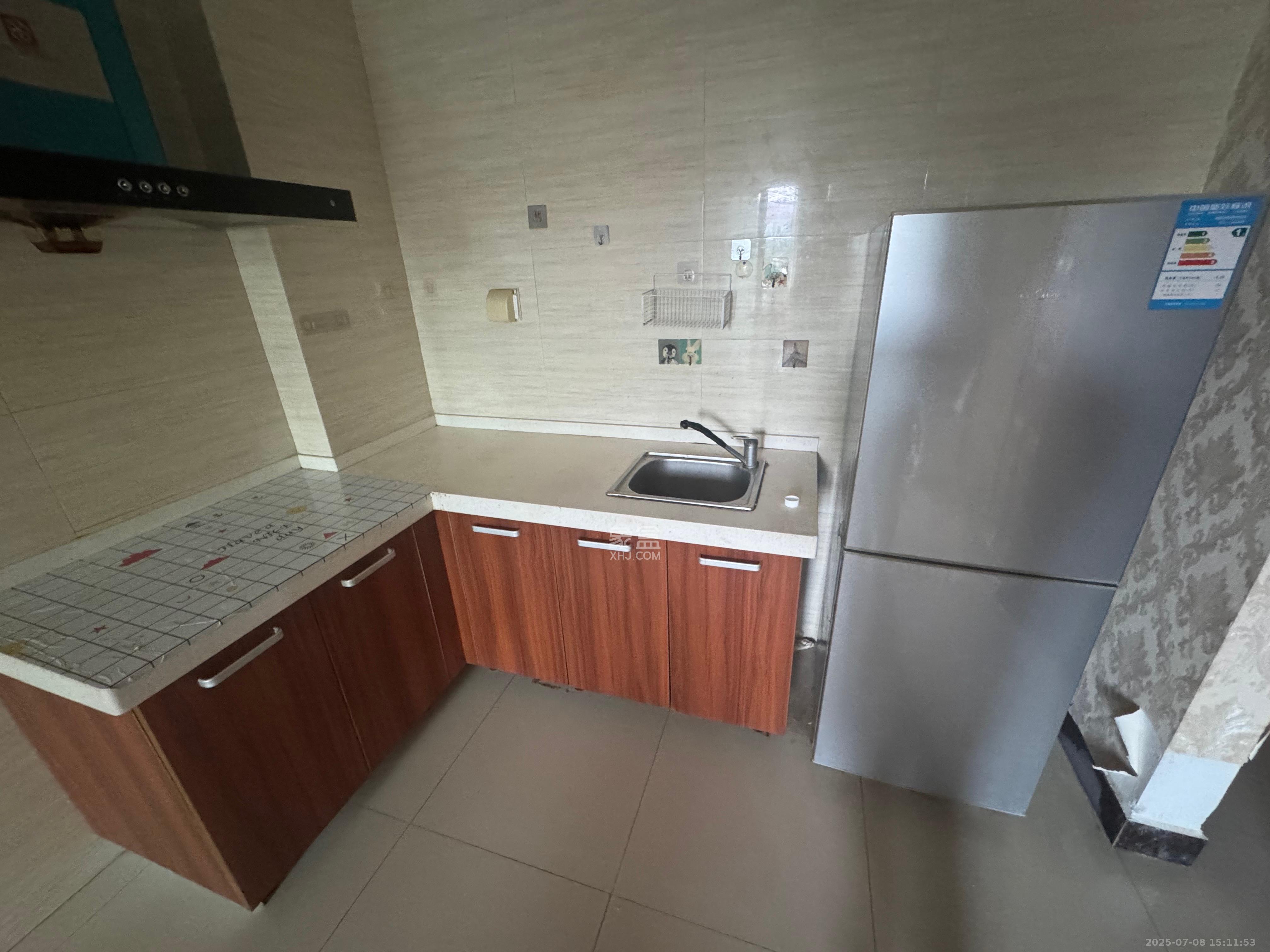 中建木莲工社 1室1厅1卫 1600.0元/月 中建木莲工社 1室1厅1卫 1600.0元/月室内图