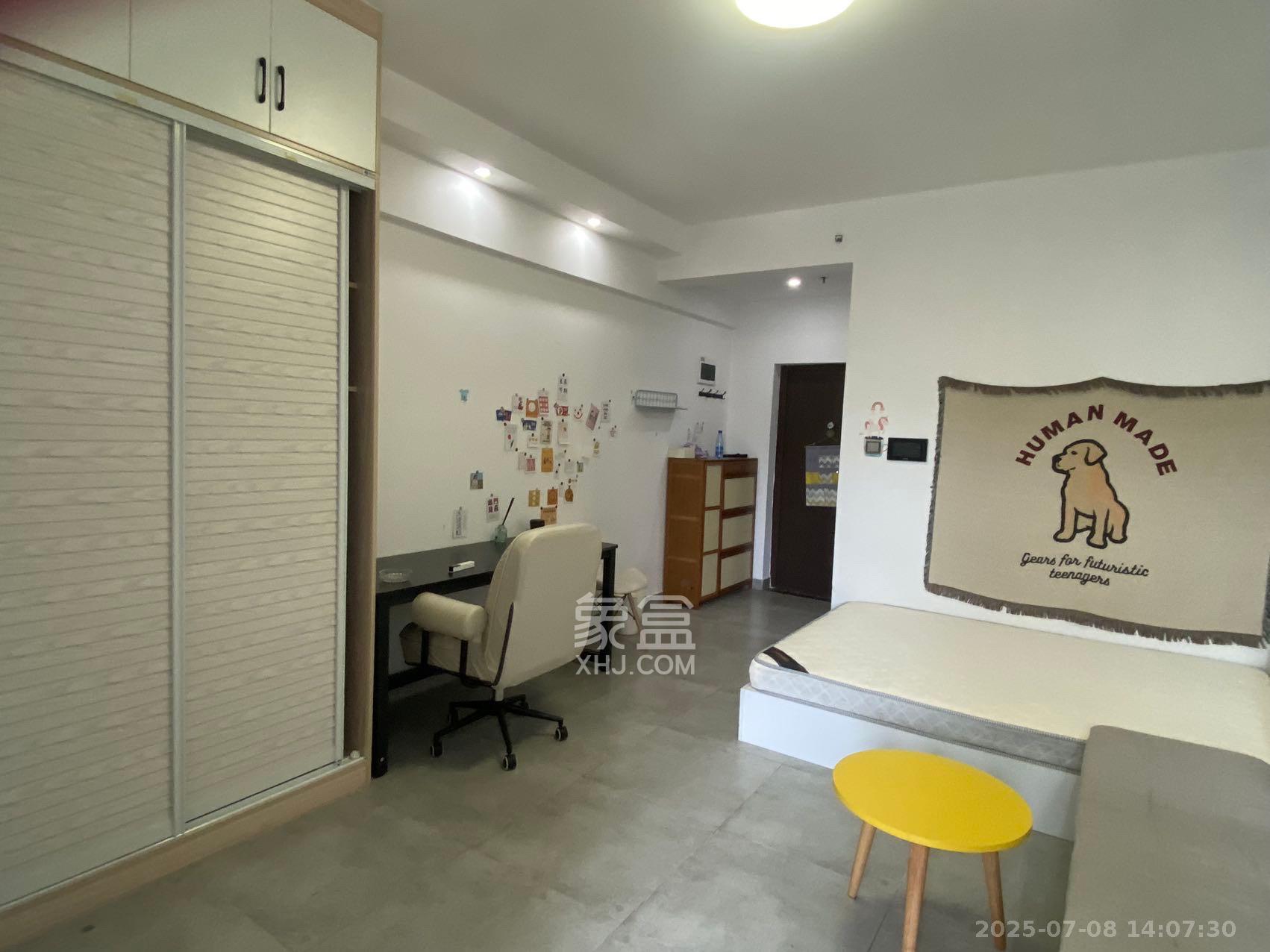 未来漫城  1室1厅1卫   1600.00元/月室内图
