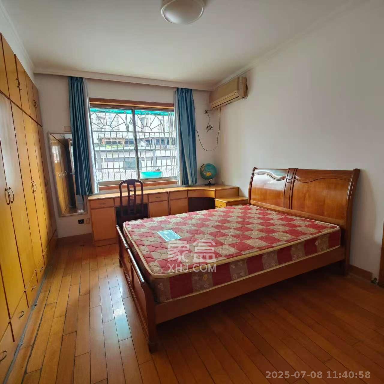 省工行家属楼 2室2厅1卫 2200.0元/月 省工行家属楼 2室2厅1卫 2200.0元/月室内图