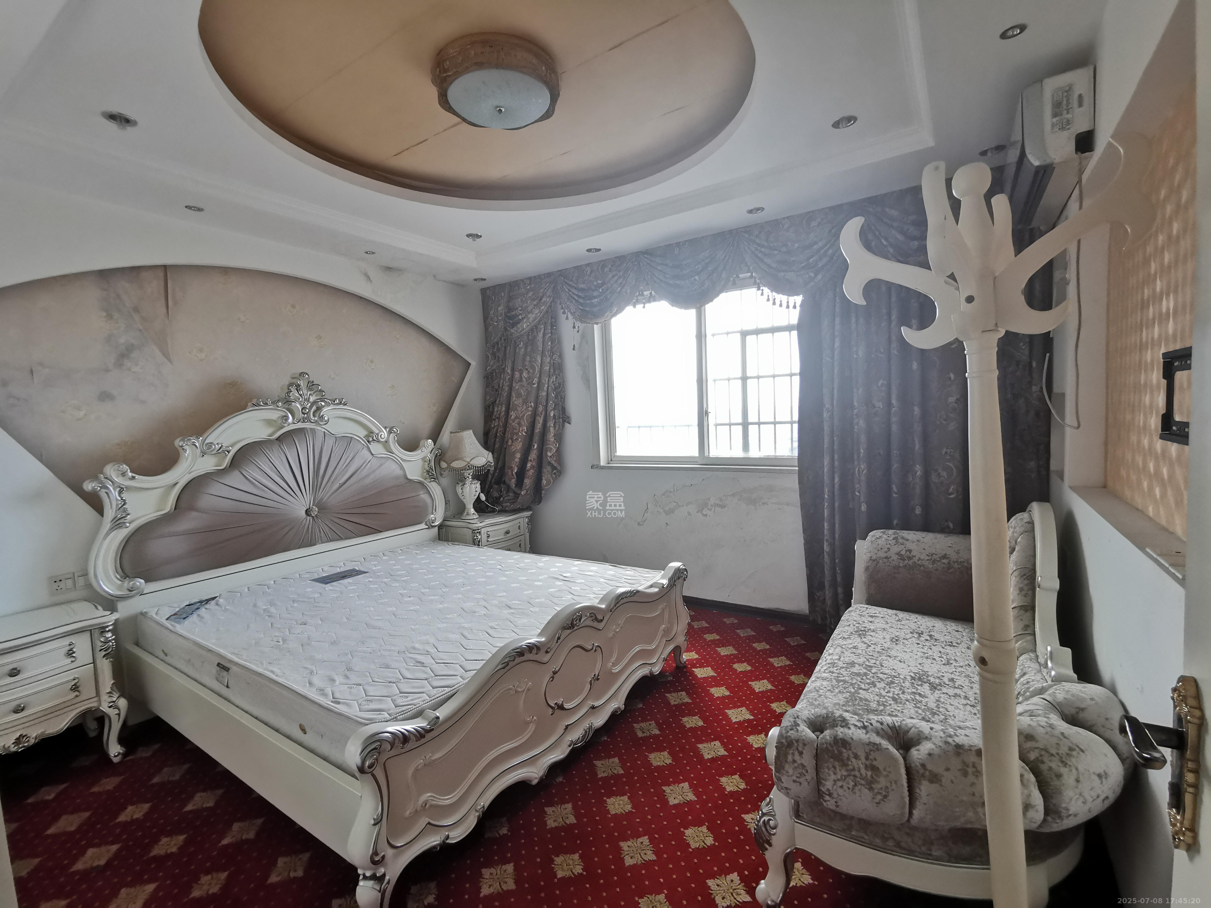 锦璨家园 4室2厅2卫 3500.0元/月 锦璨家园 4室2厅2卫 3500.0元/月室内图