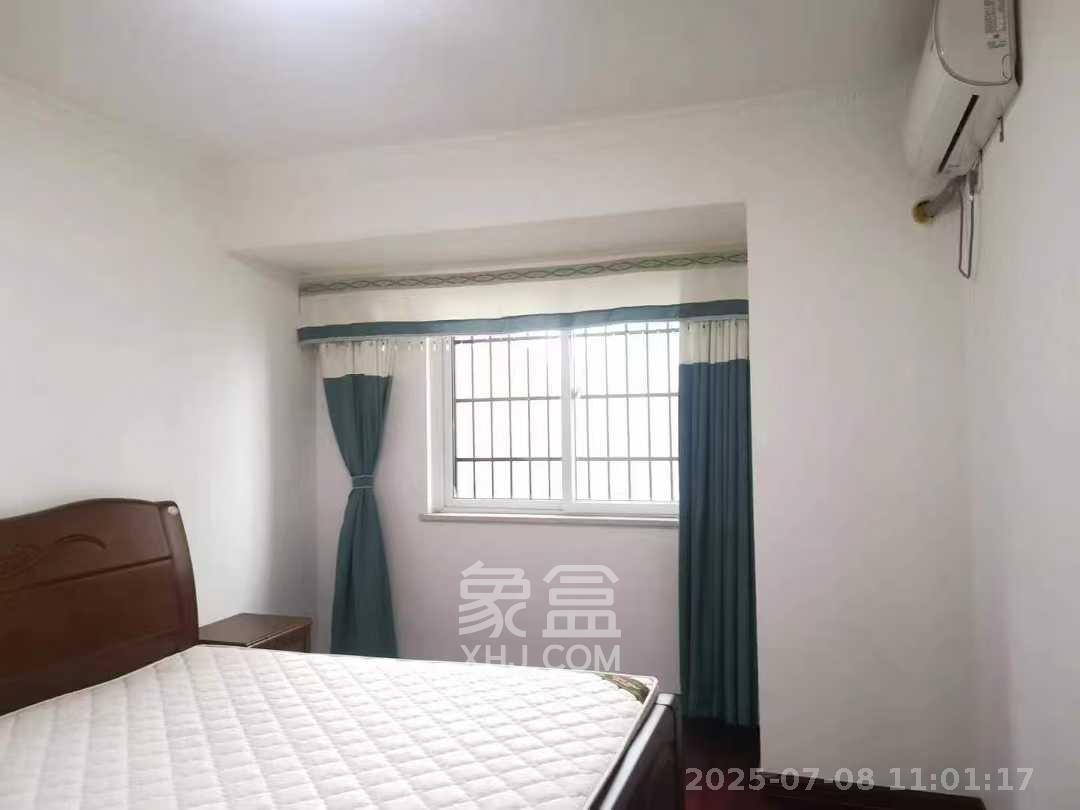新城国际花都  3室2厅1卫   1500.00元/月室内图