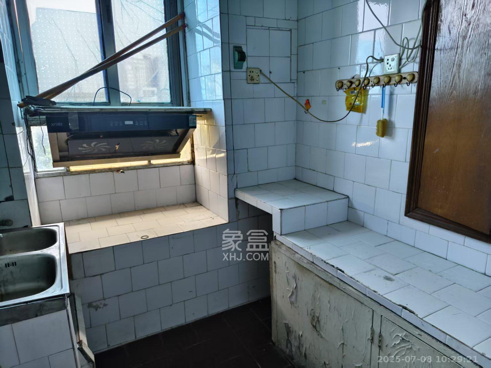 商贸旅游学院教师宿舍  3室2厅1卫    1200.0元/月室内图