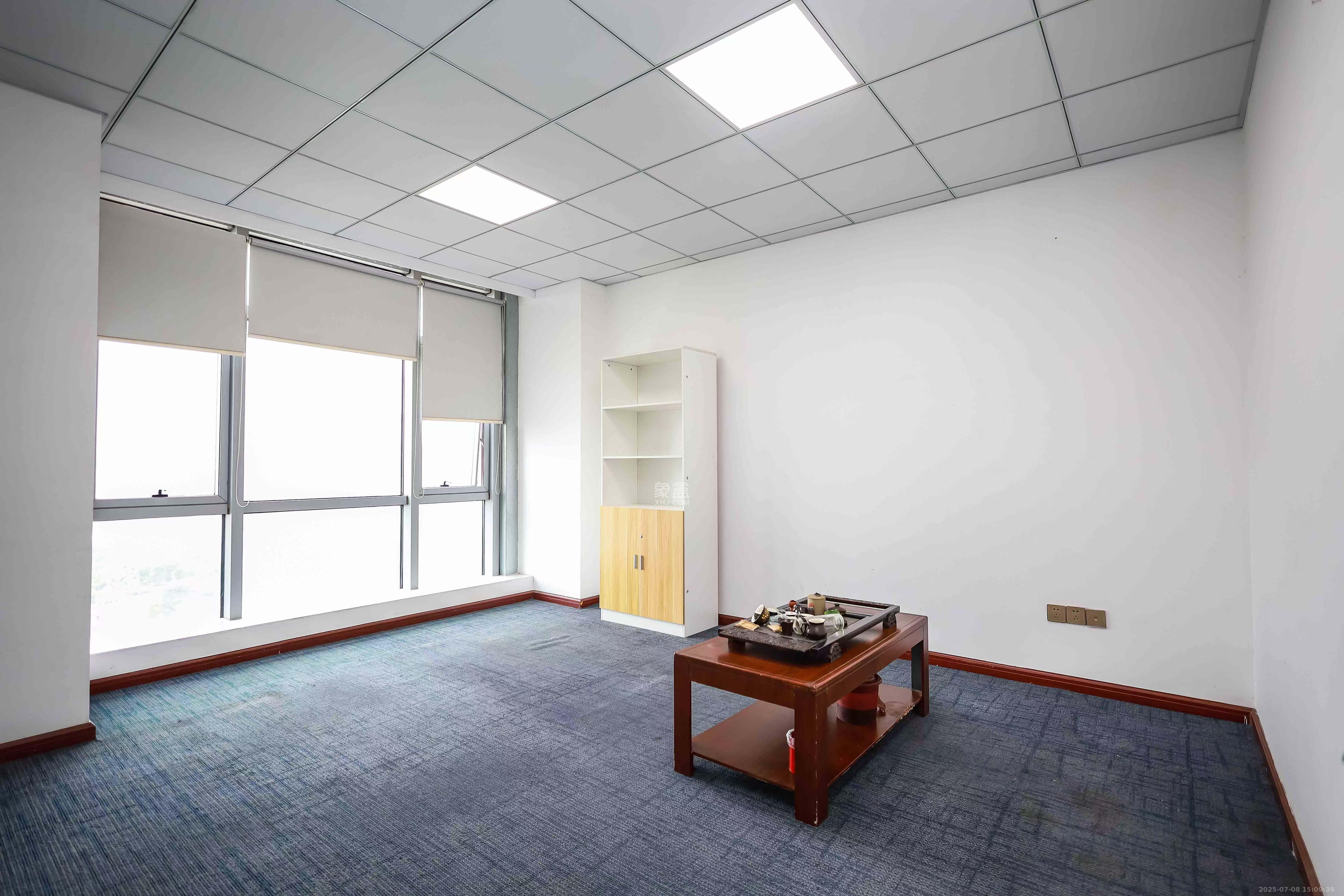 奥克斯缔壹城   196.0㎡     7000.00元/月室内图