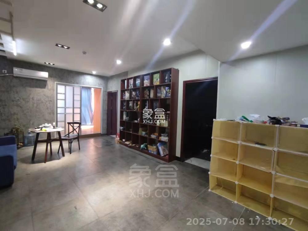 保利大厦 4室2厅2卫 3700.0元/月 保利大厦 4室2厅2卫 3700.0元/月室内图