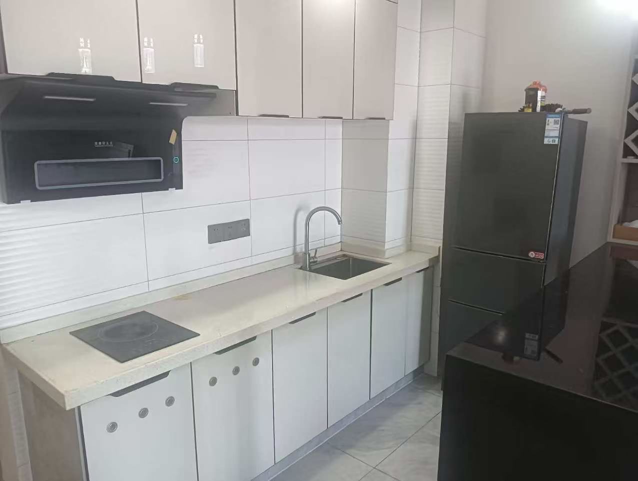 和谐家园(锦和广场)  1室1厅1卫    73.0万 和谐家园(锦和广场)  1室1厅1卫    73.0万客厅