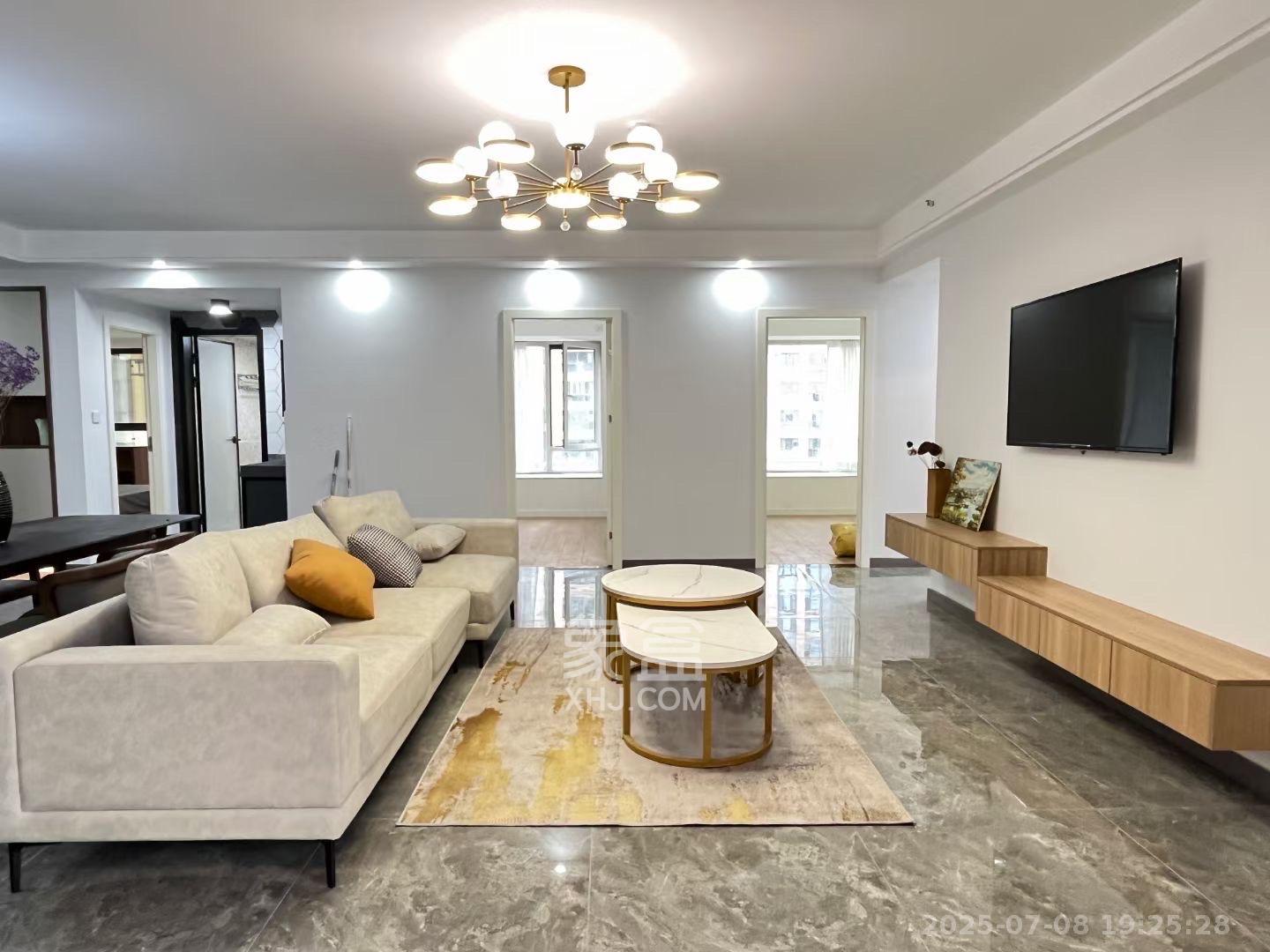 北辰三角洲E7区  4室2厅2卫    5000.0元/月 北辰三角洲E7区  4室2厅2卫    5000.0元/月室内图