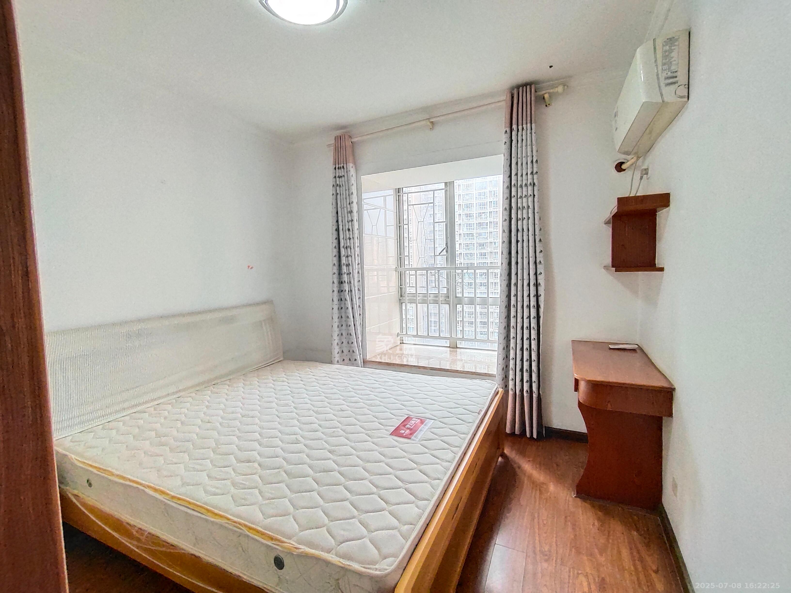 恒广国际景园  3室2厅2卫   2300.00元/月室内图
