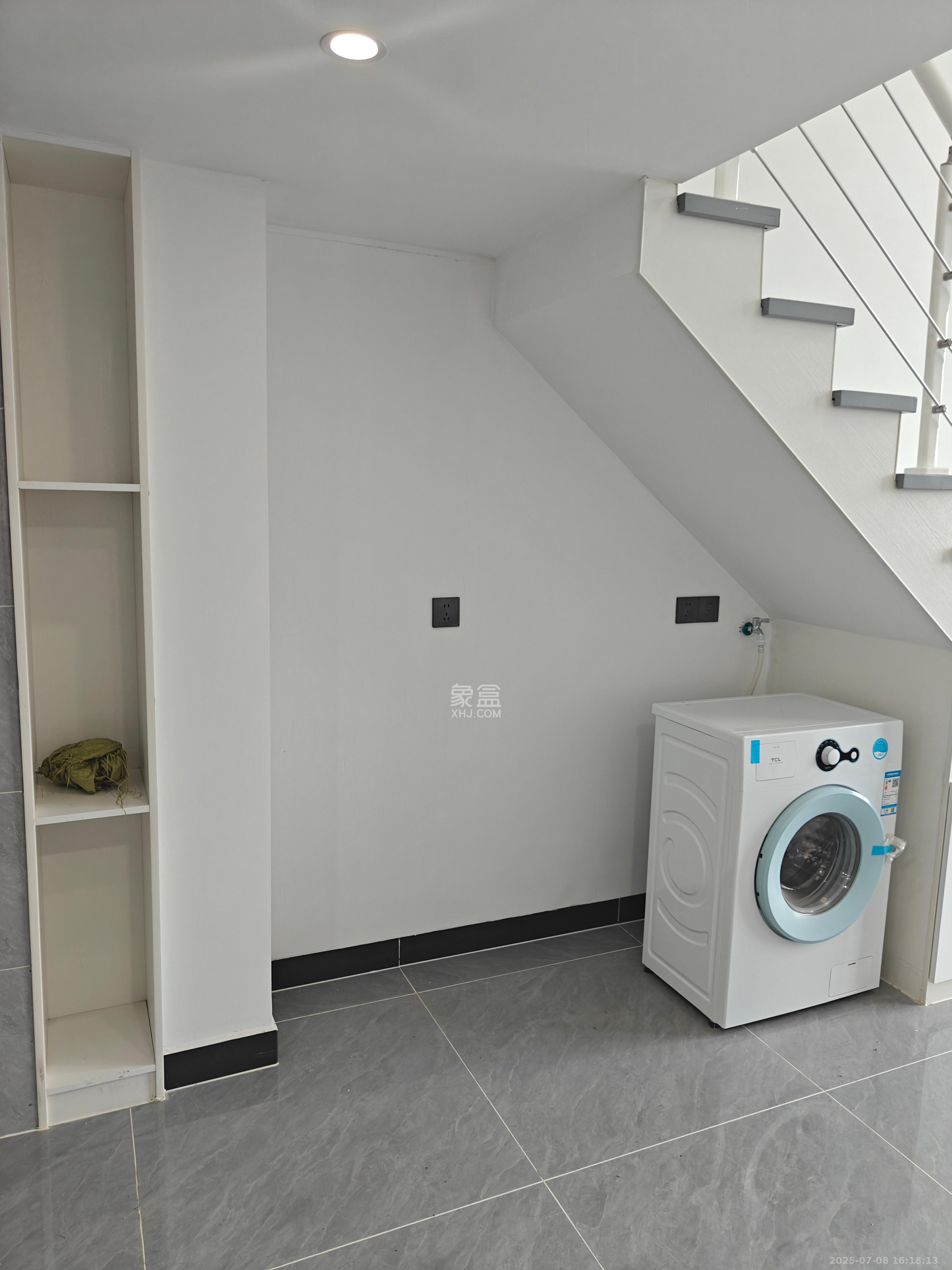 绿地商务广场 1室1厅1卫 1900.0元/月 绿地商务广场 1室1厅1卫 1900.0元/月室内图