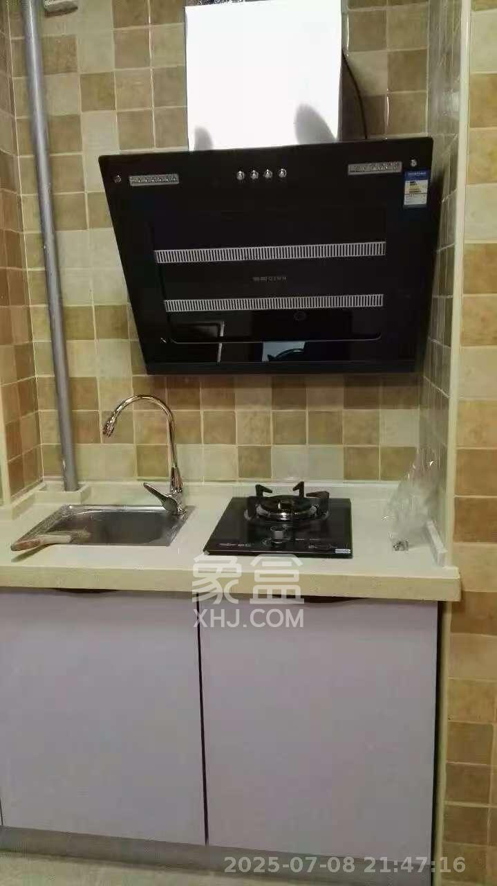 山水湾  1室1厅1卫   1500.00元/月室内图