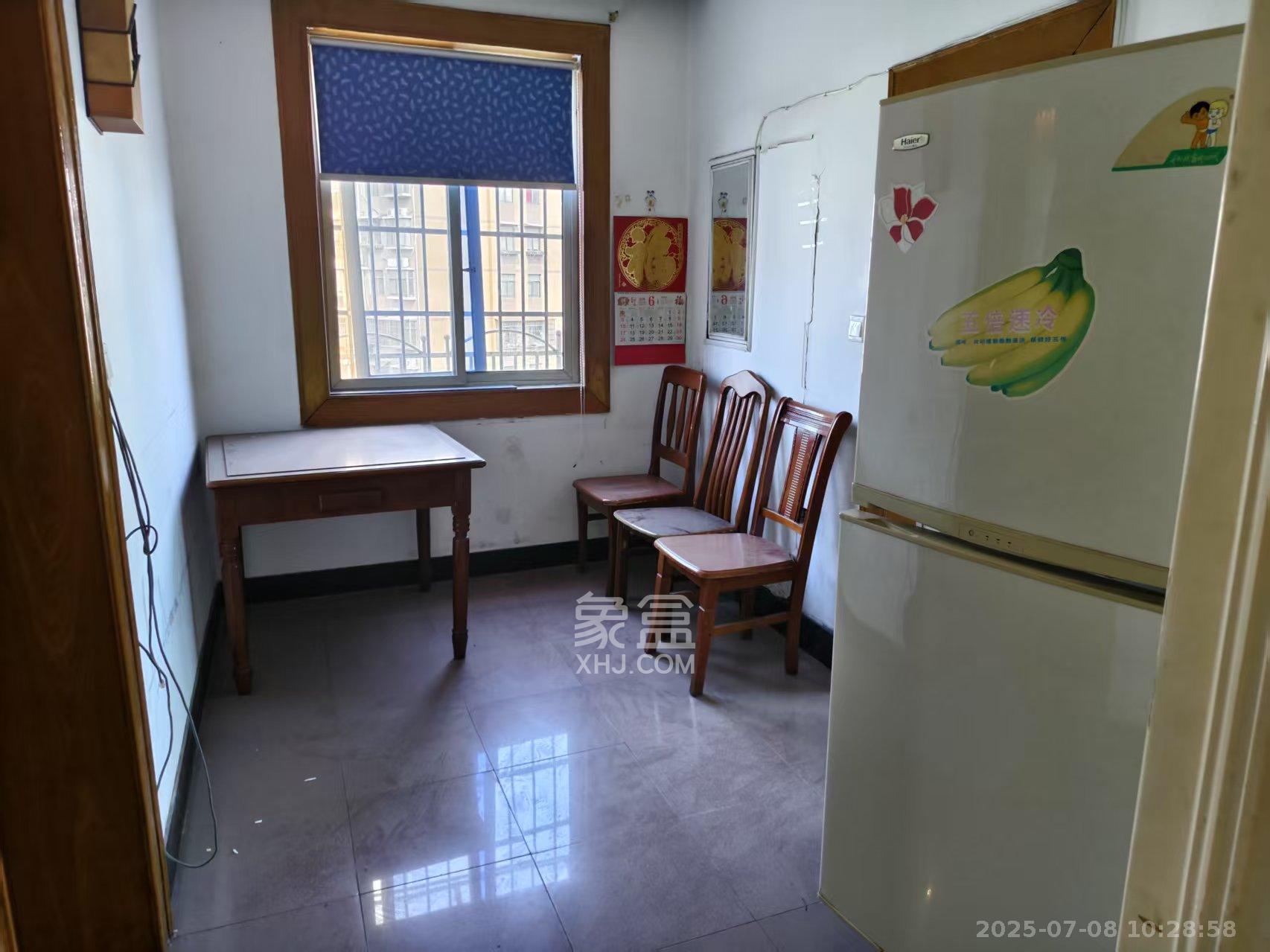 商贸旅游学院教师宿舍  3室2厅1卫    1200.0元/月室内图