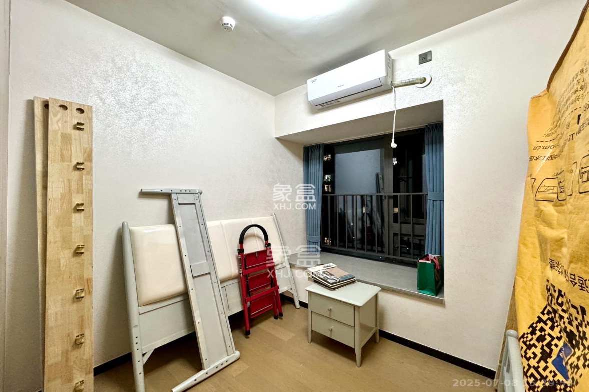 时代梅溪领峰  4室2厅2卫    4500.0元/月 时代梅溪领峰  4室2厅2卫    4500.0元/月室内图