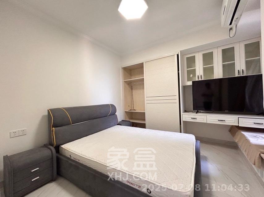 荣悦台  3室2厅2卫   5300.00元/月室内图