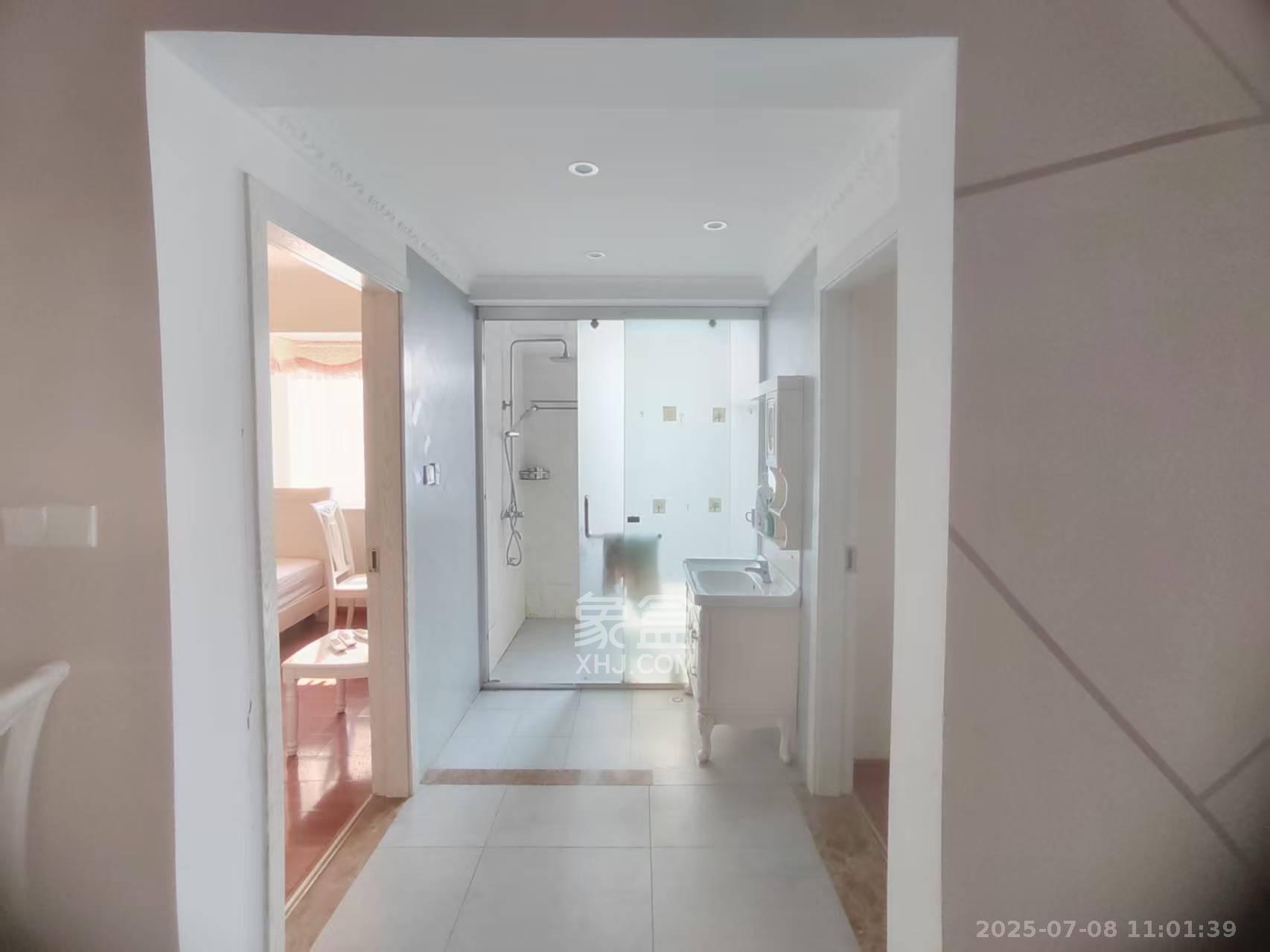 江山帝景雅典 2室1厅1卫 2400.0元/月 江山帝景雅典 2室1厅1卫 2400.0元/月室内图