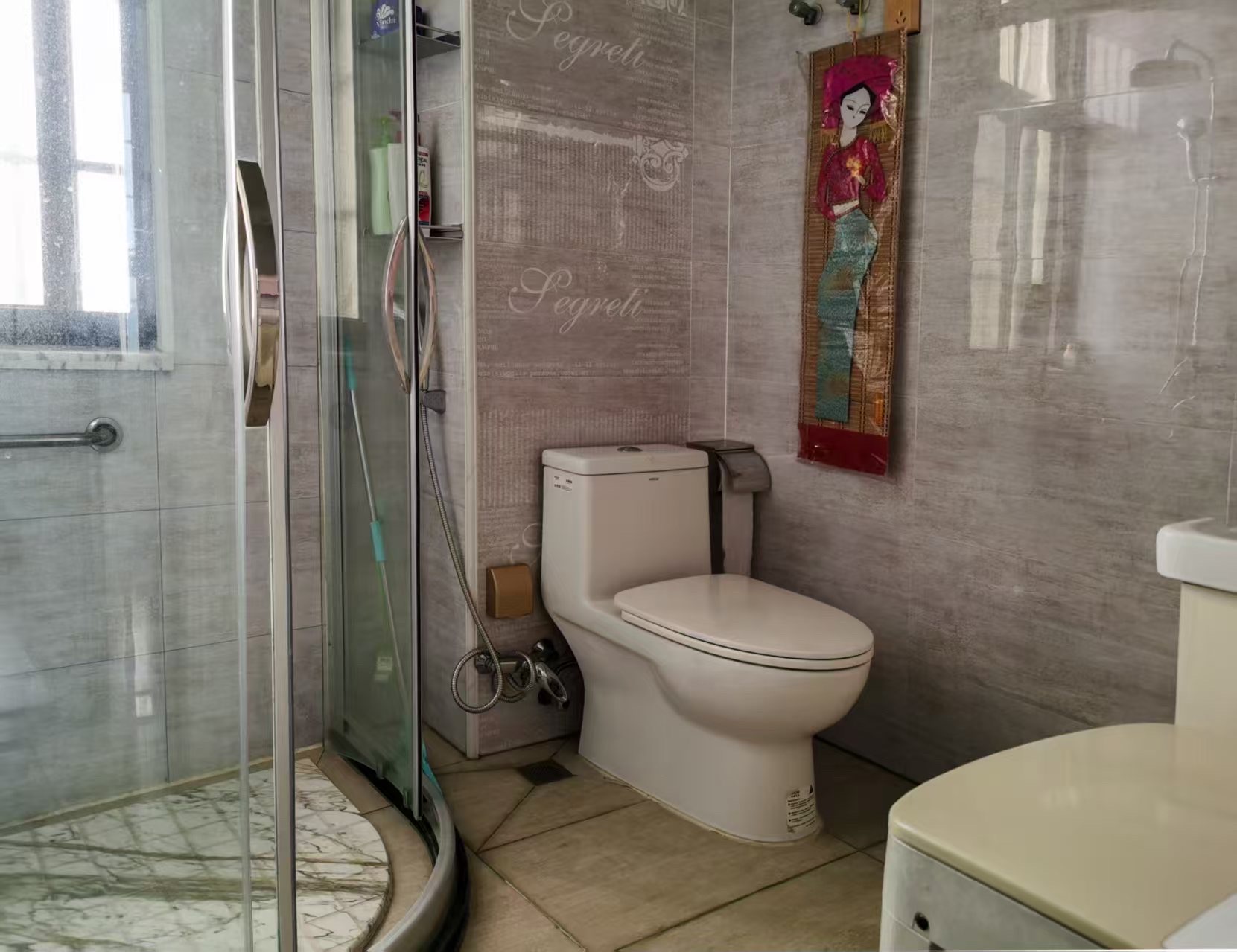 和风鑫苑  4室2厅2卫    3800.0元/月 和风鑫苑  4室2厅2卫    3800.0元/月室内图