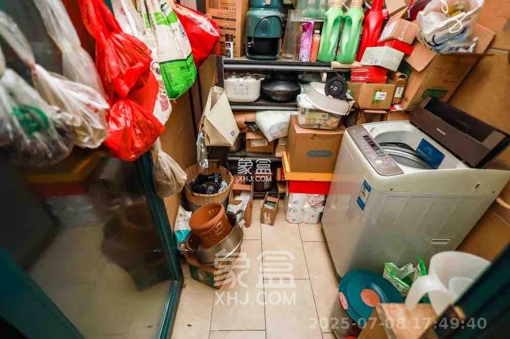 恒大华府  2室2厅1卫   2600.00元/月室内图