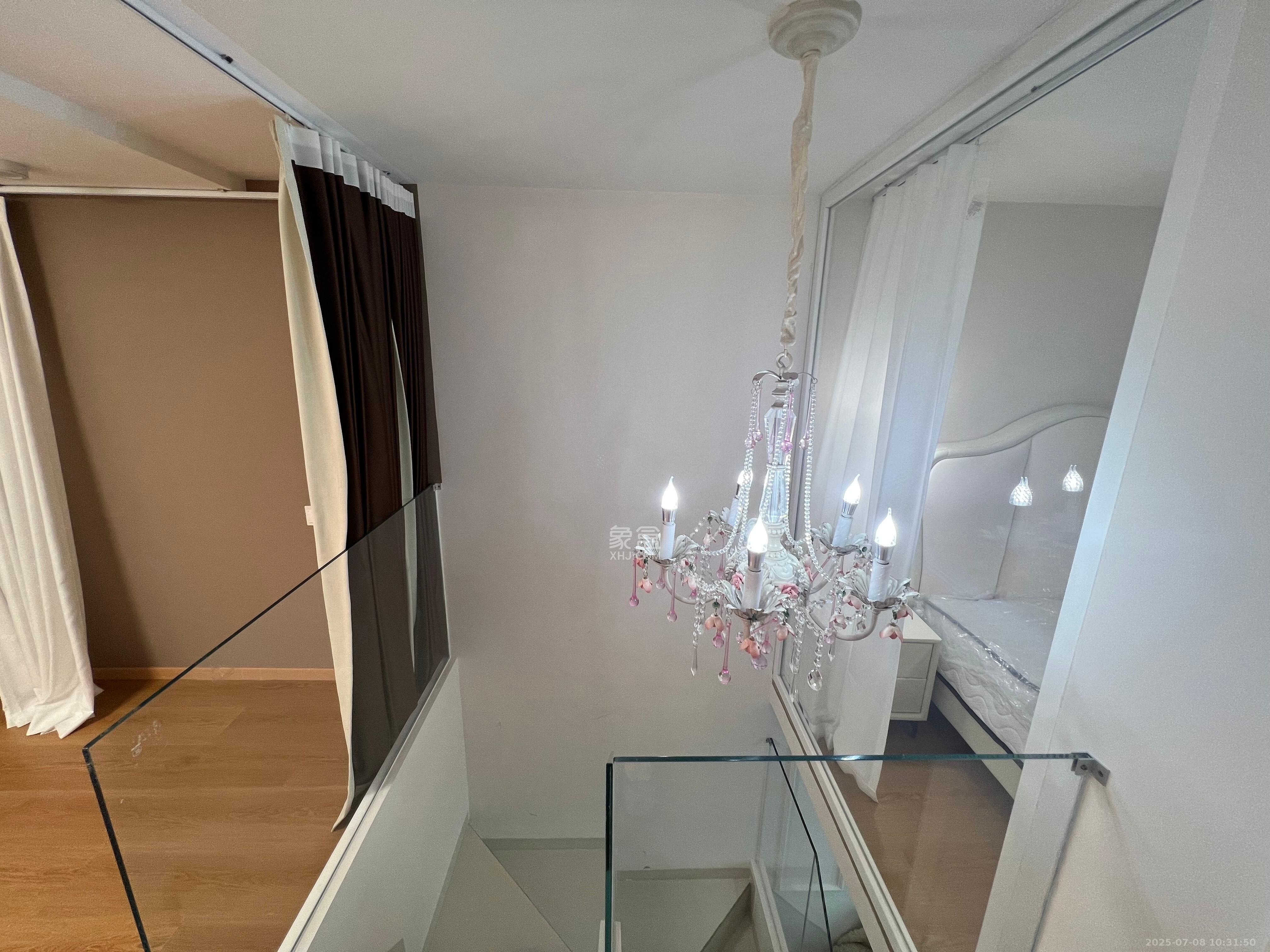 万科紫台  2室1厅1卫    2300.0元/月 万科紫台  2室1厅1卫    2300.0元/月室内图