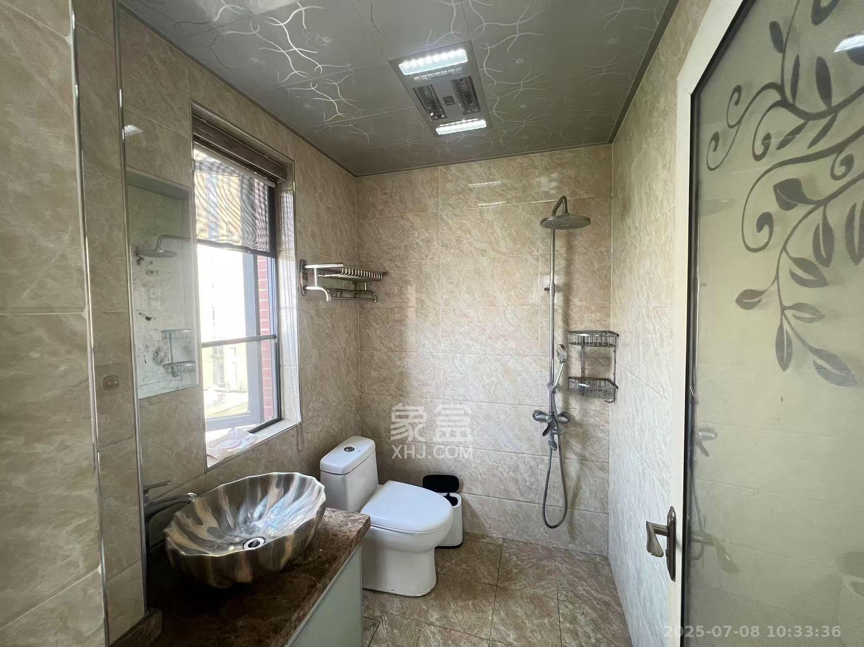 鼎丰前城 3室1厅2卫 2800.0元/月 鼎丰前城 3室1厅2卫 2800.0元/月室内图